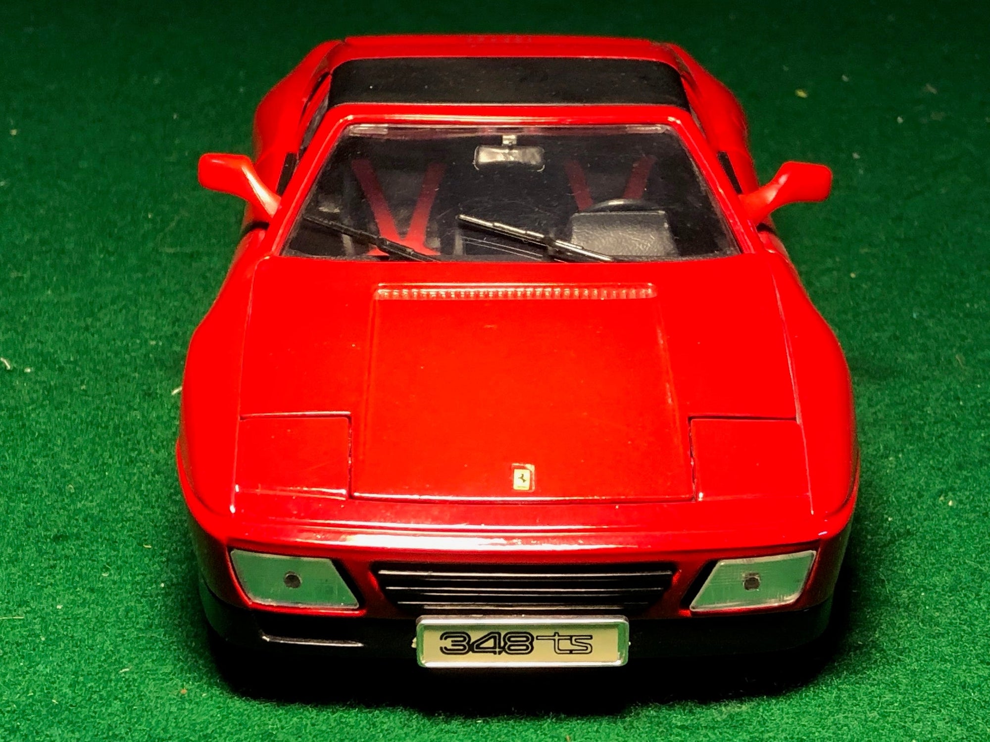 Ferrari 348 ts Red by Maisto 1:18 (28544)(No box)