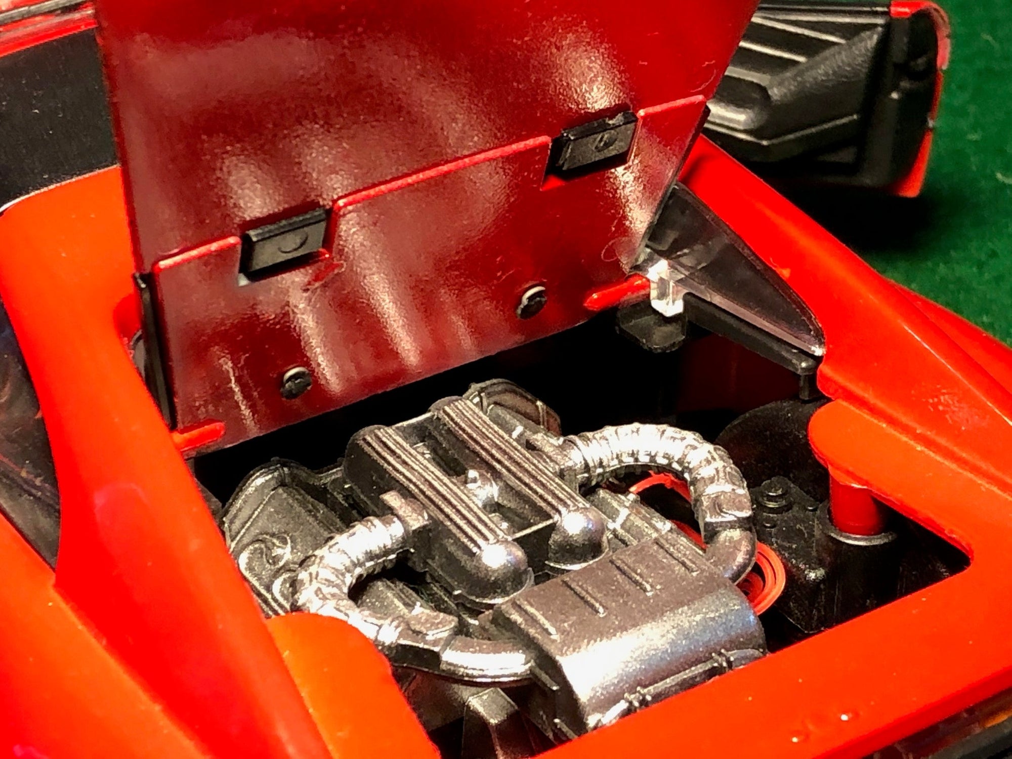 Ferrari 348 ts Red by Maisto 1:18 (28544)(No box)