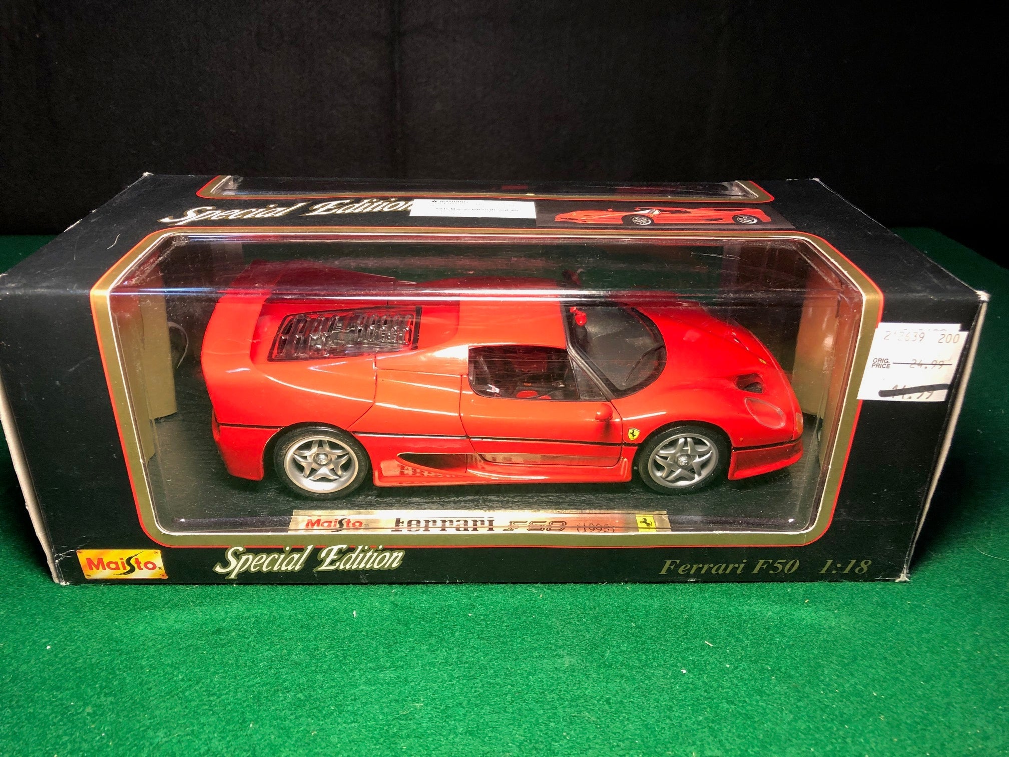 Ferrari F50 Red by Maisto 1:18 (31823)