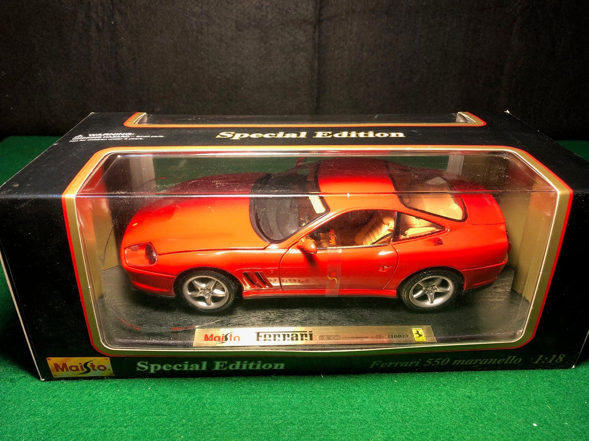 Ferrari 550 Maranello Red by Maisto 1:18 (31839)