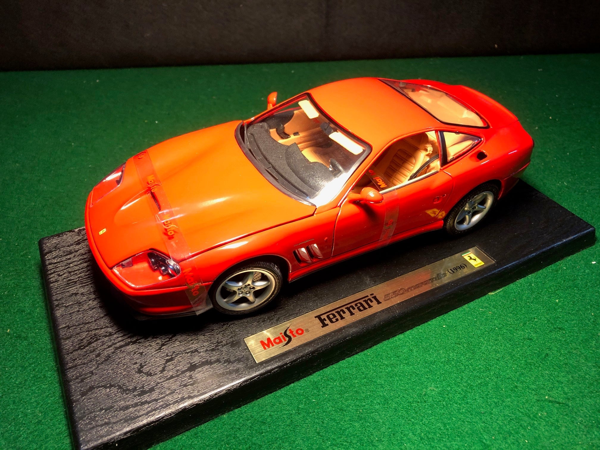 Ferrari 550 Maranello Red by Maisto 1:18 (31839)