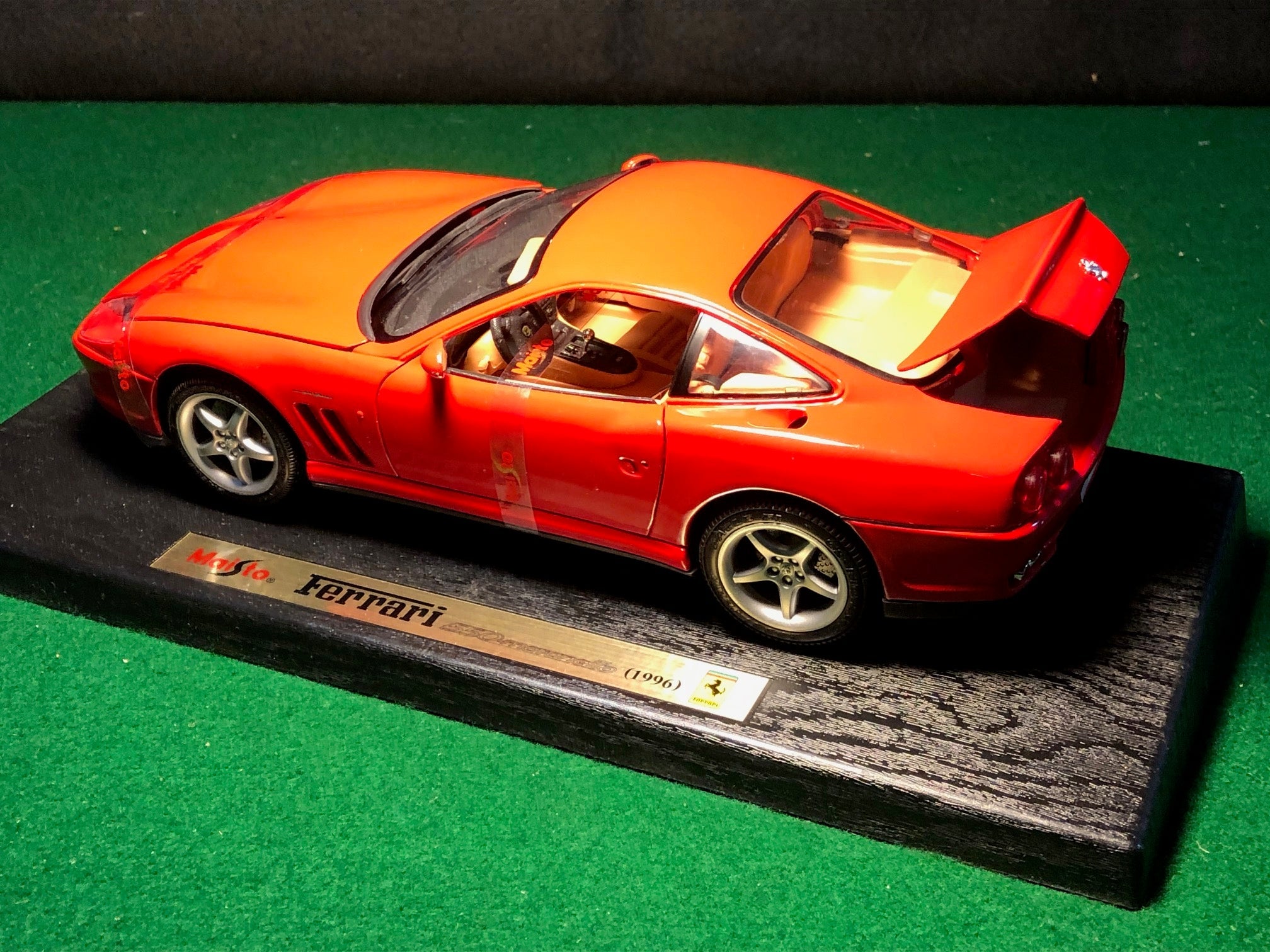 Ferrari 550 Maranello Red by Maisto 1:18 (31839)