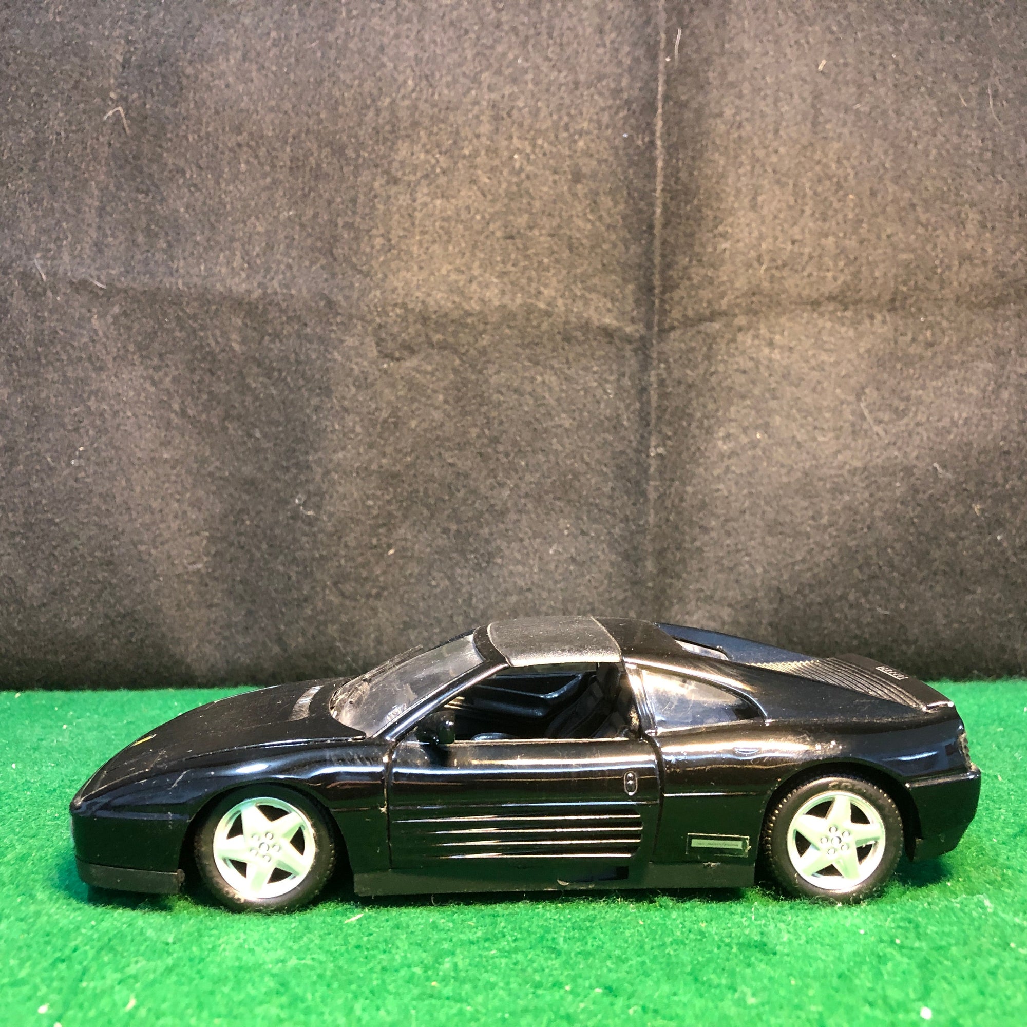 Ferrari 348 ts Black by Maisto 1:24 (901)(No box)