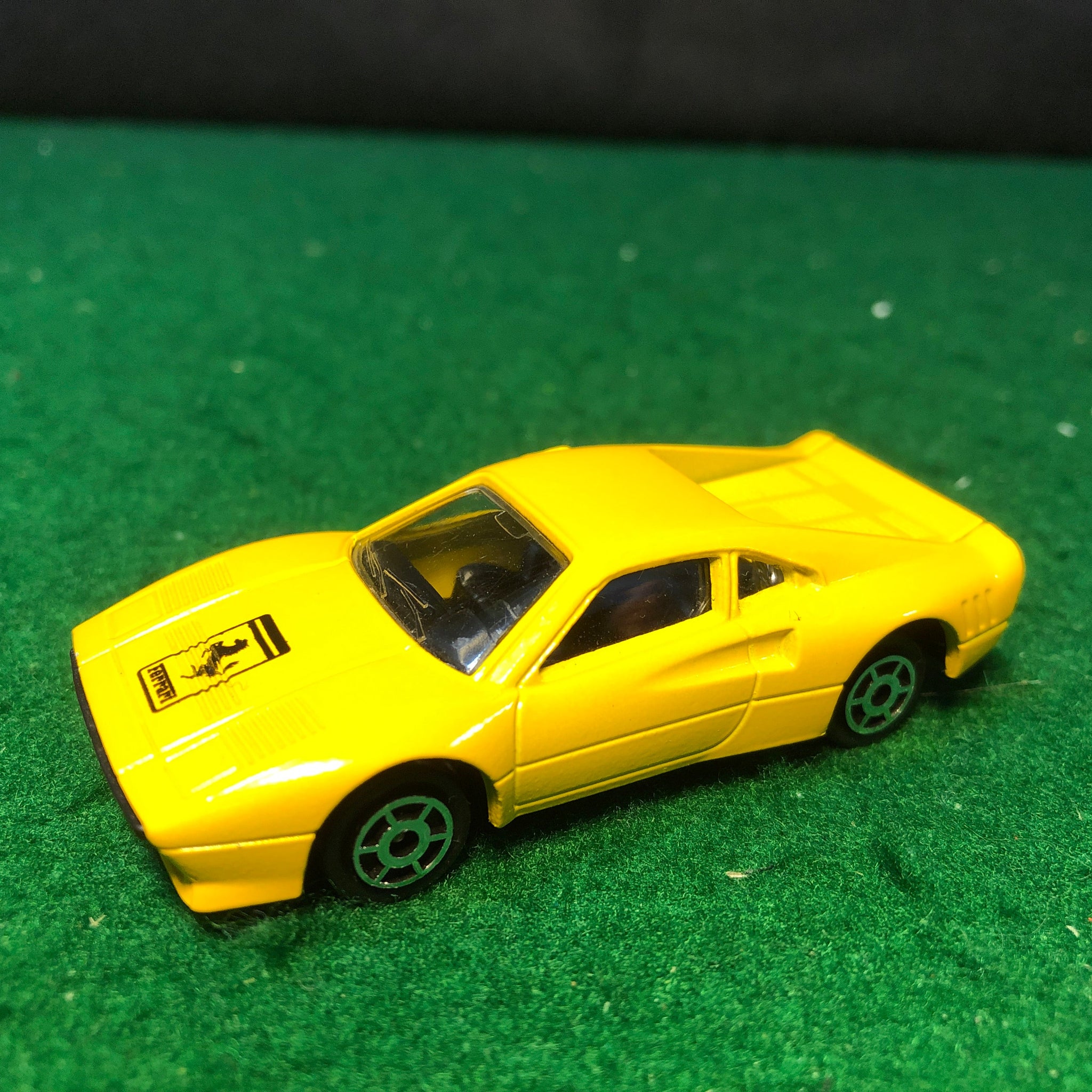 Ferrari 288 GTO Yellow by Majorette 1:56 (215/16)(No box)