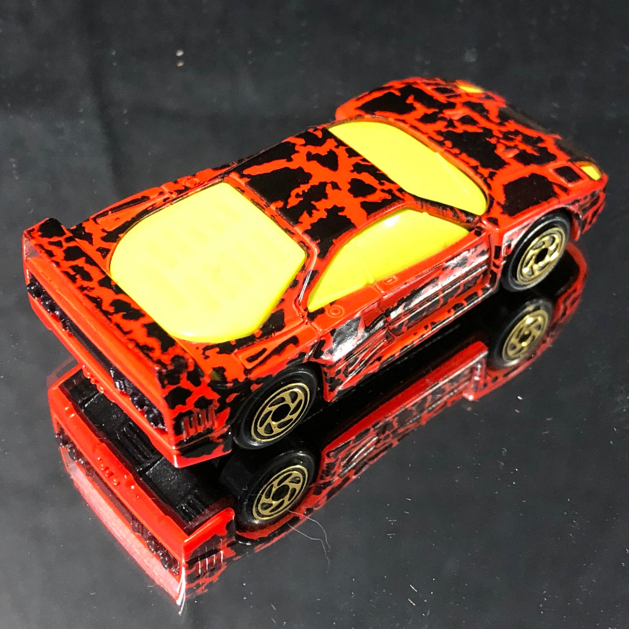 Ferrari F40 Orange/Black by Matchbox 1:59 (MB24)(No box)