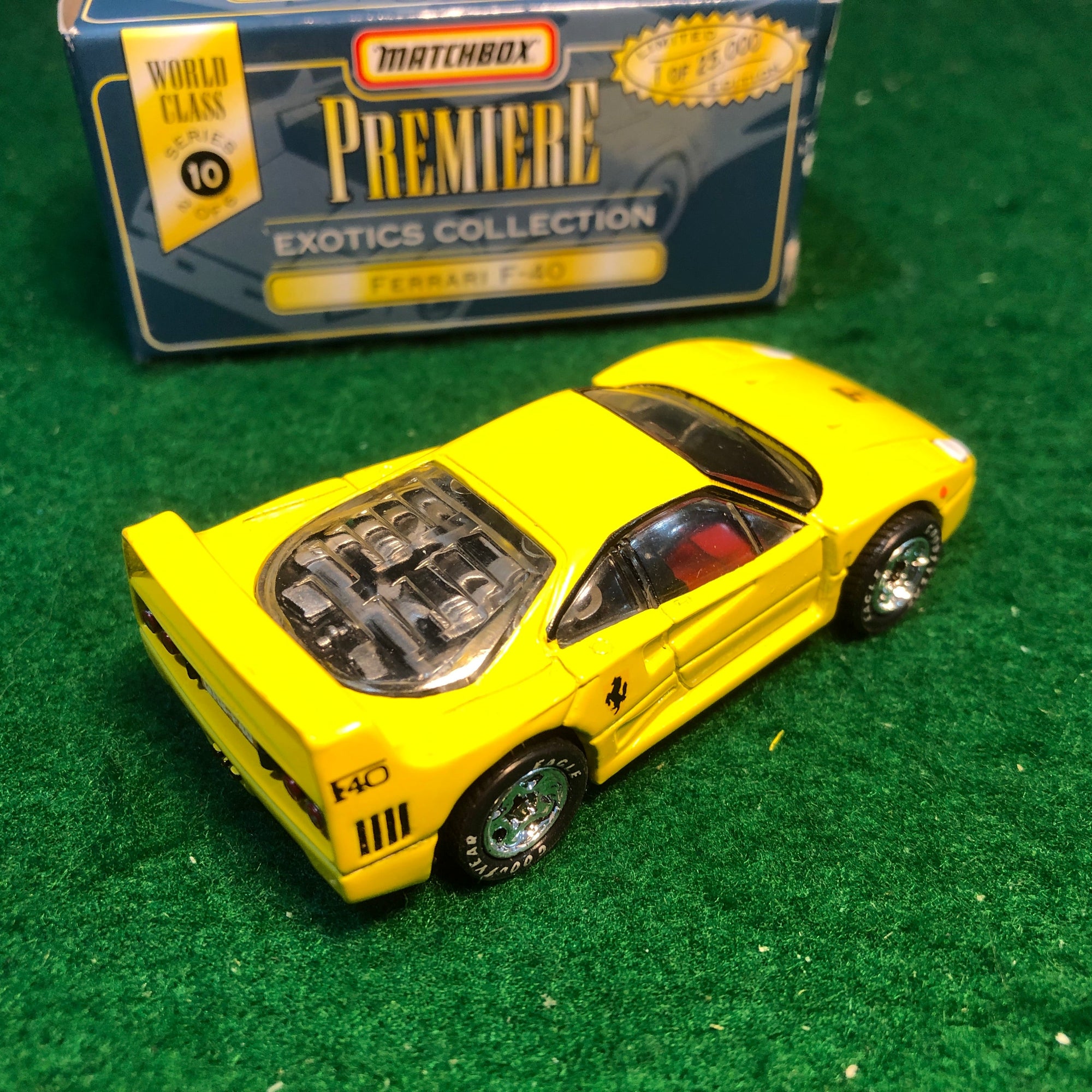 Ferrari F40 Yellow by Matchbox 1:59 (WC102)