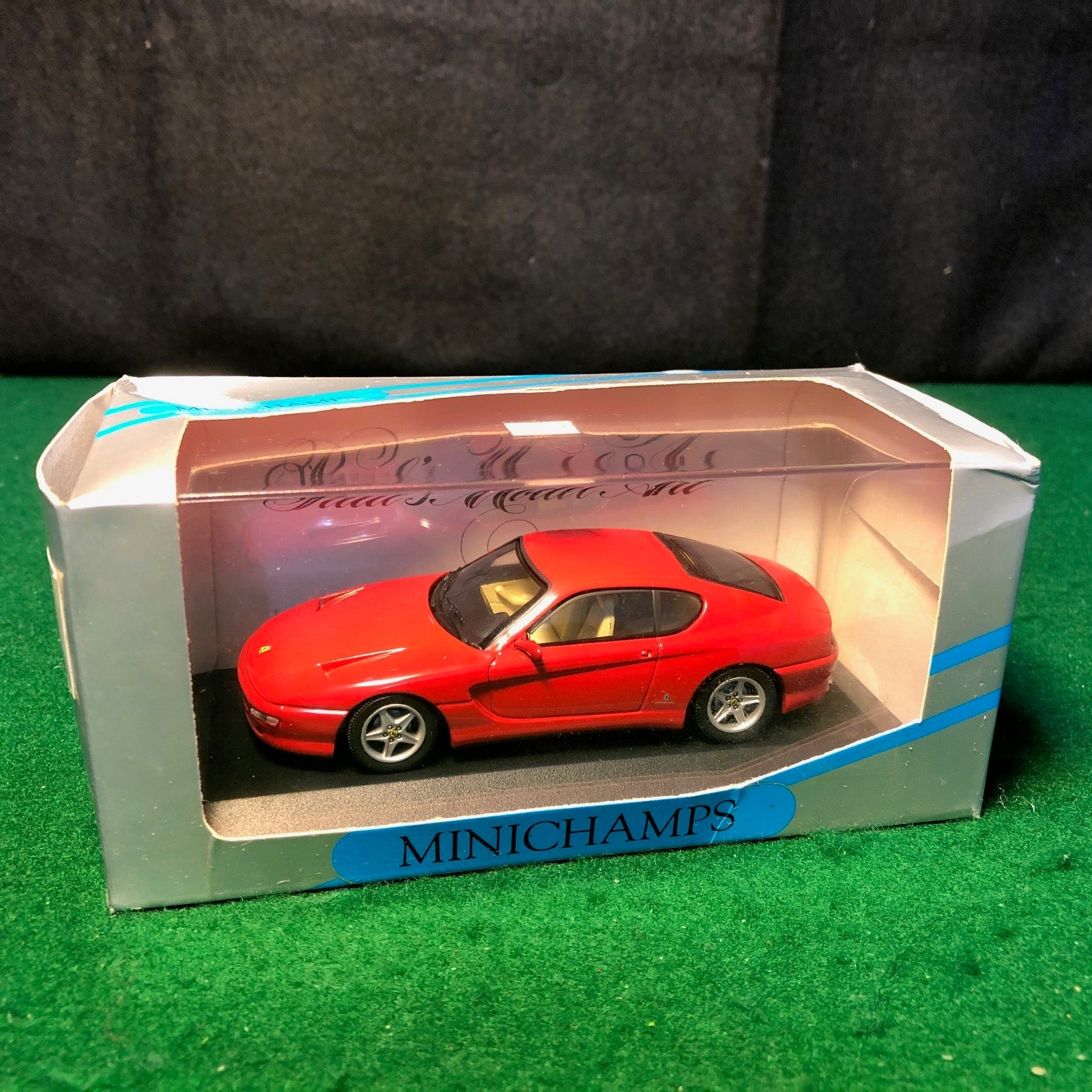 Ferrari 456 GT Red by Minichamps 1:43 (072400)
