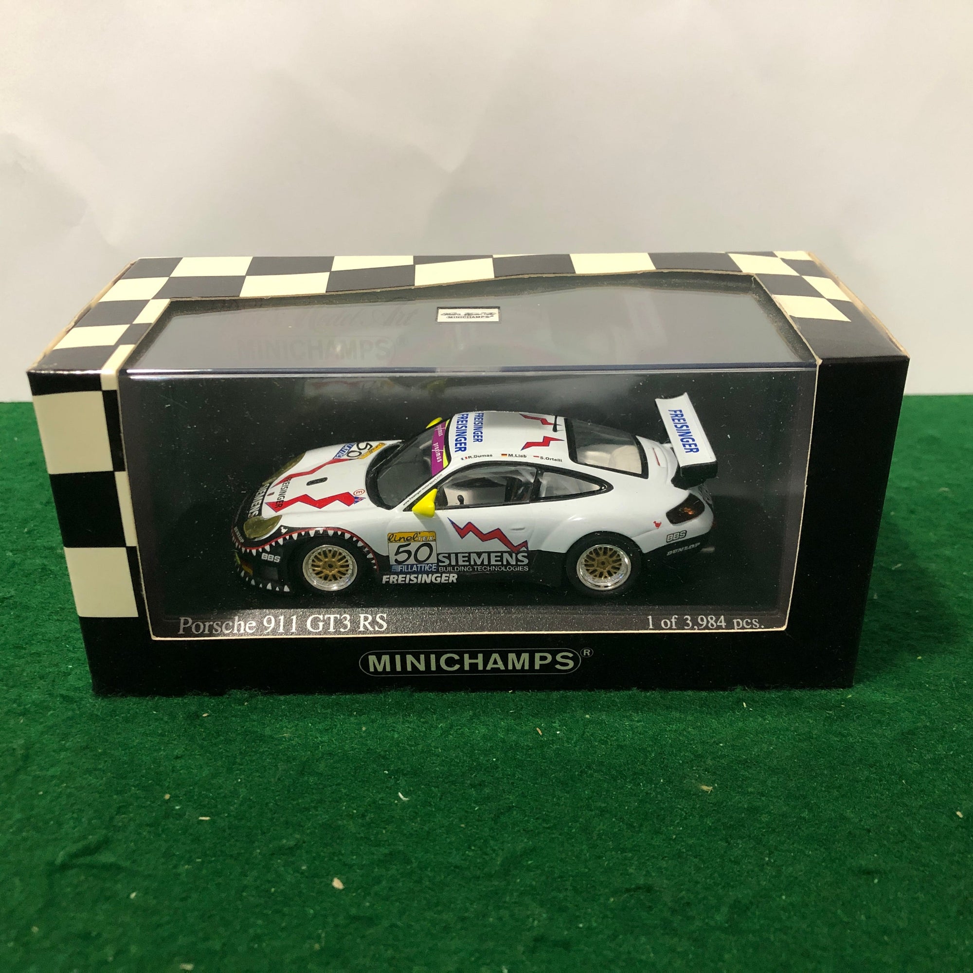 Porsche 911 GT3 RS Spa 24h  2003 N 50 by Minichamps 1:43 (400036950)