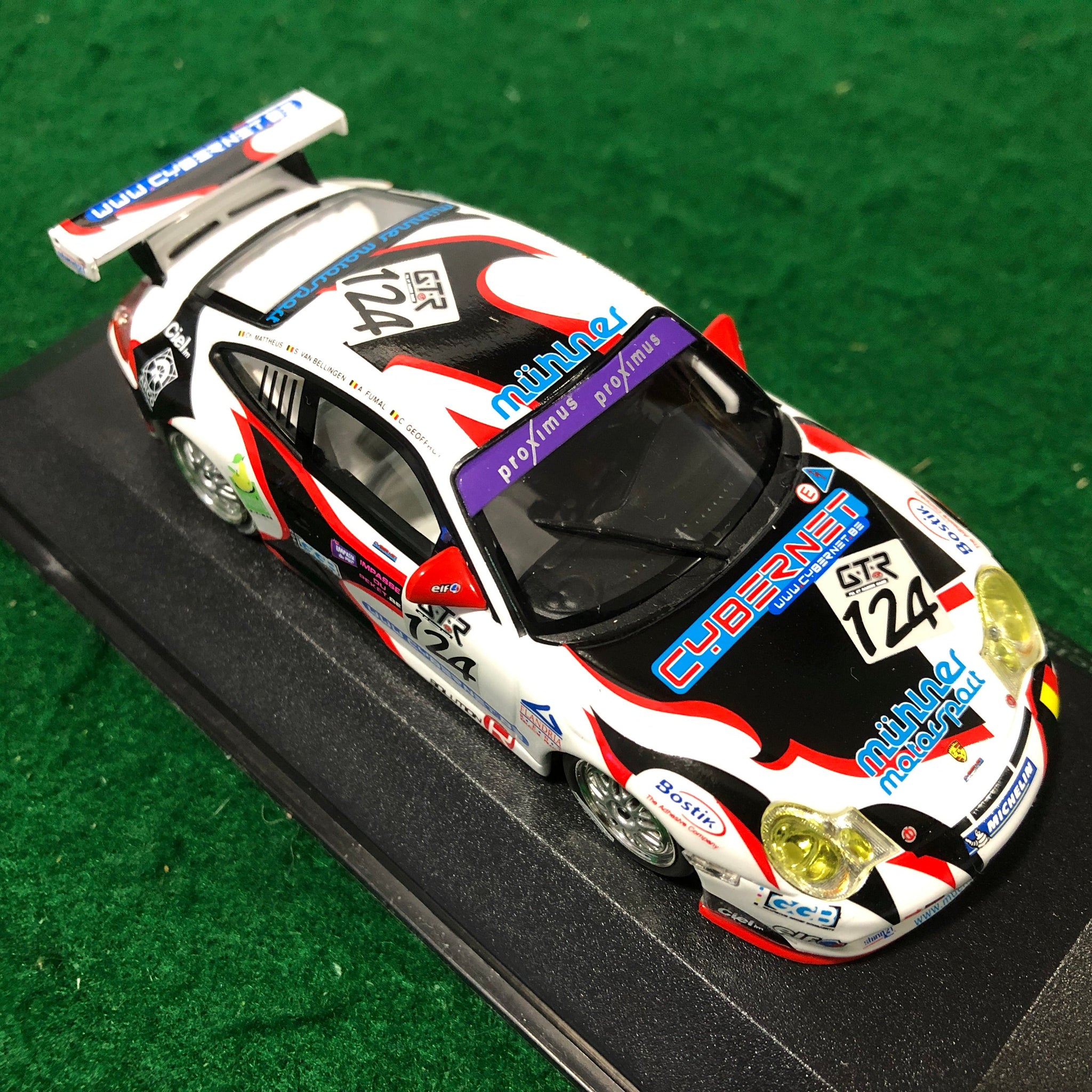 Porsche 911 GT3 Cup Spa 24h 2005 N 124 by Minichamps 1:43 (400056224)