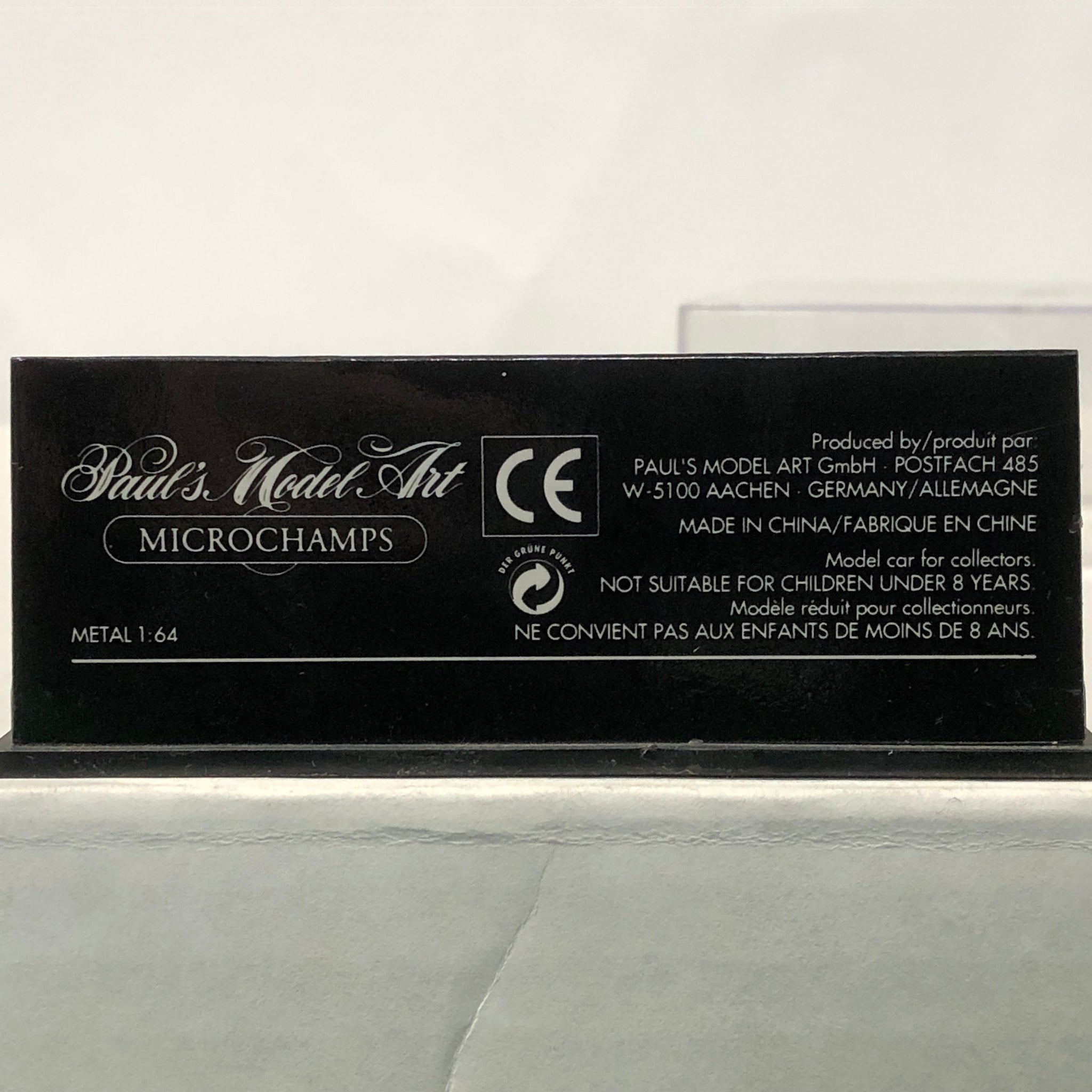 Mercedes-Benz 190E Evo 2 1992 N 18 Thiim by Microchamps 1:64 (MCH651105)