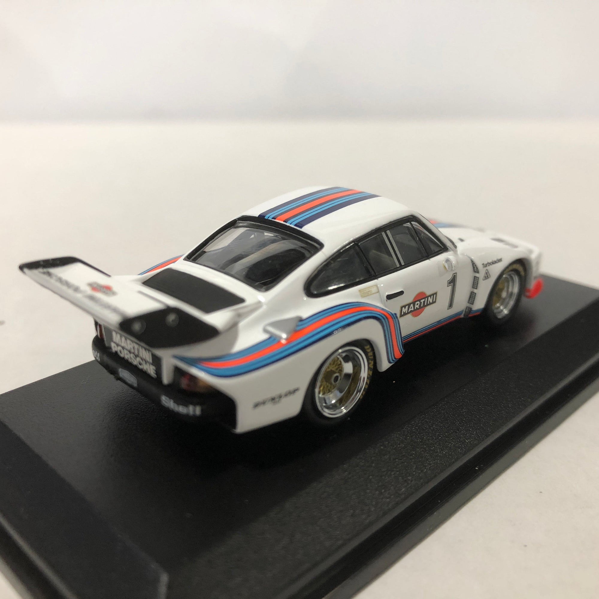 Porsche 935 1976 ADAC 1000 Km N 1 by Minichamps 1:64 (640766301)(Ltd Ed)