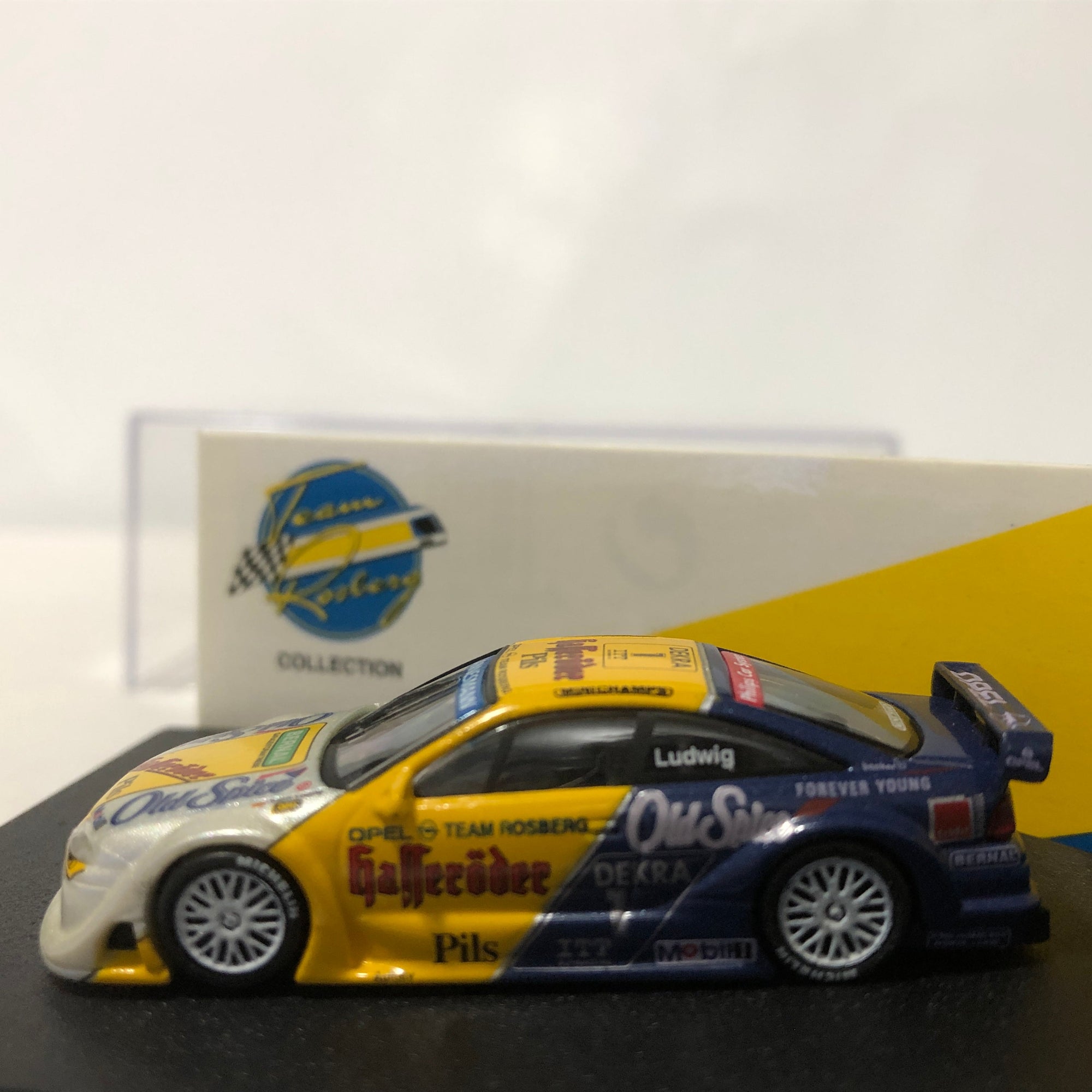 Opel Calibra 1996 ITC N 43 Letho/Rosberg by Champico 1:87 (870 964243)