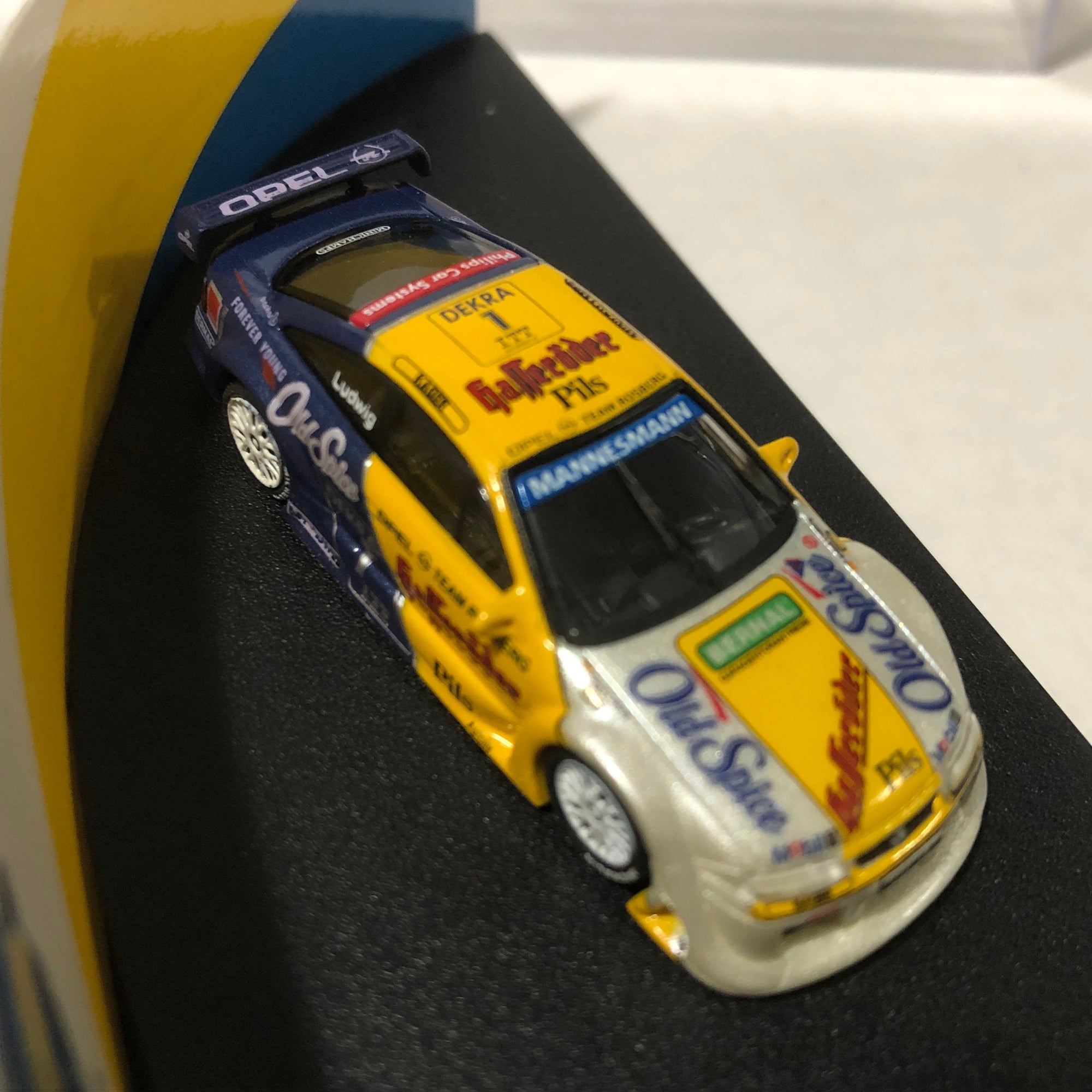 Opel Calibra 1996 ITC N 43 Letho/Rosberg by Champico 1:87 (870 964243)