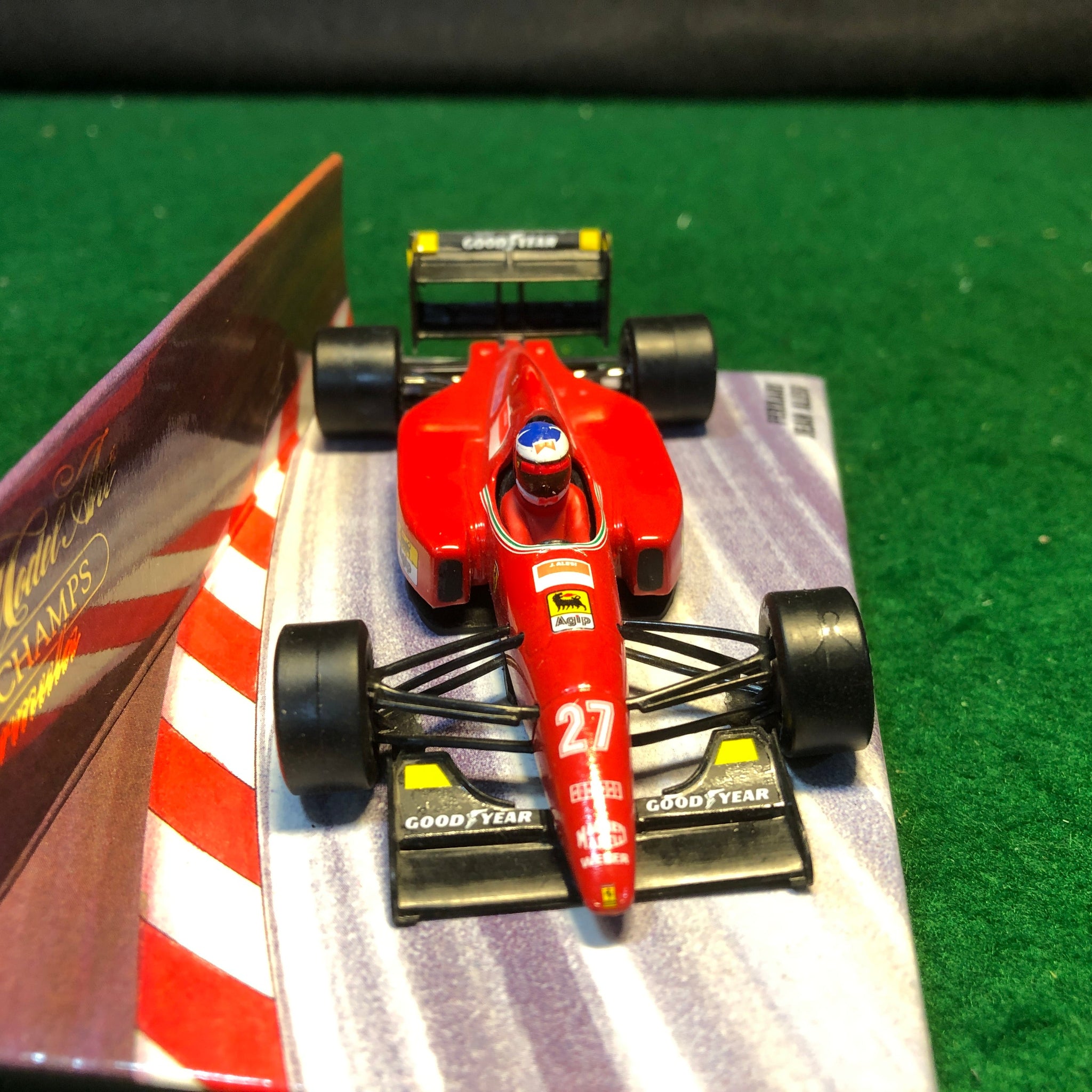 Ferrari F1-92 1992 N 27 Jean Alesi by Minichamps 1:43 (920027)