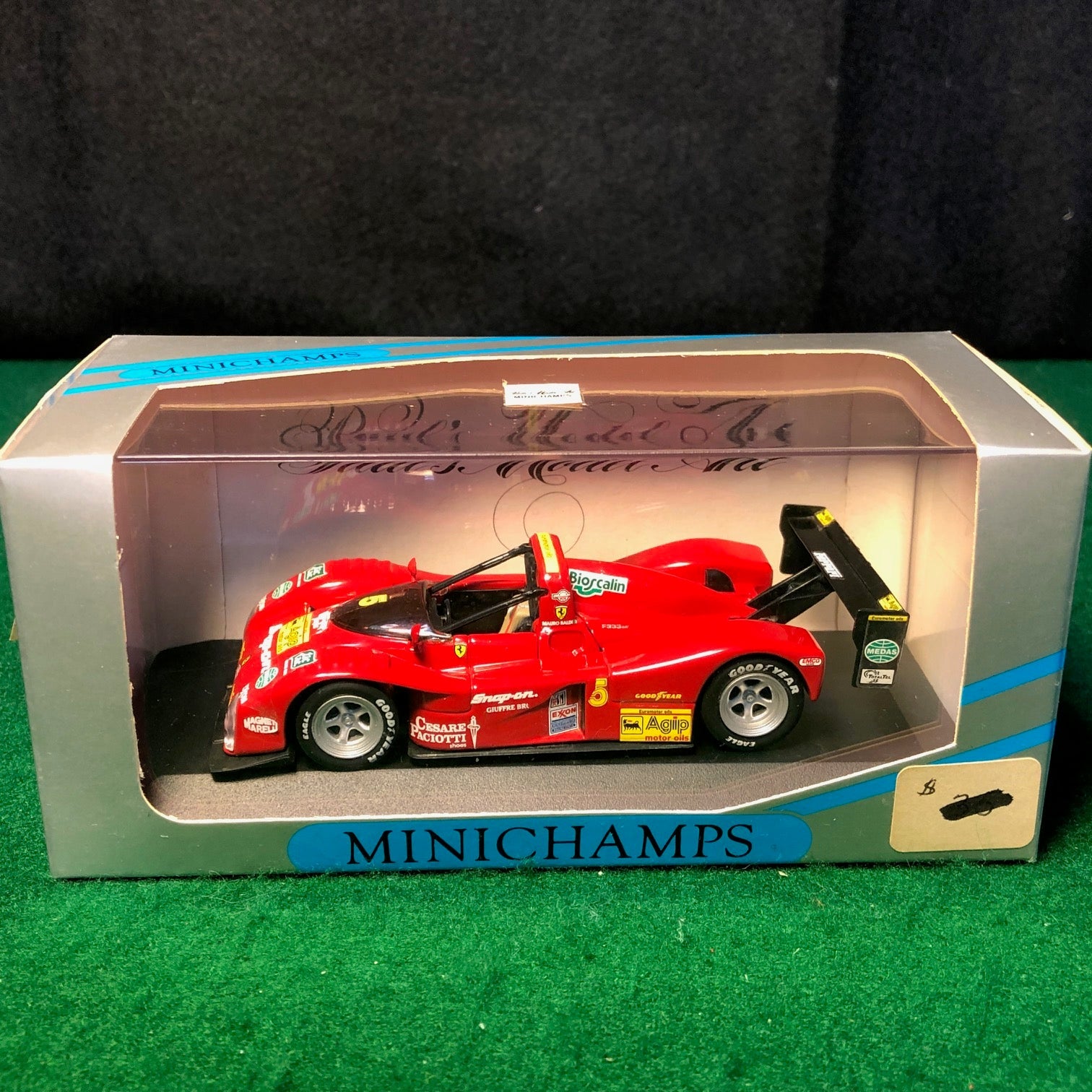 Ferrari 333 SP N 5 Baldi/Sigala by Minichamps 1:43 (947405)