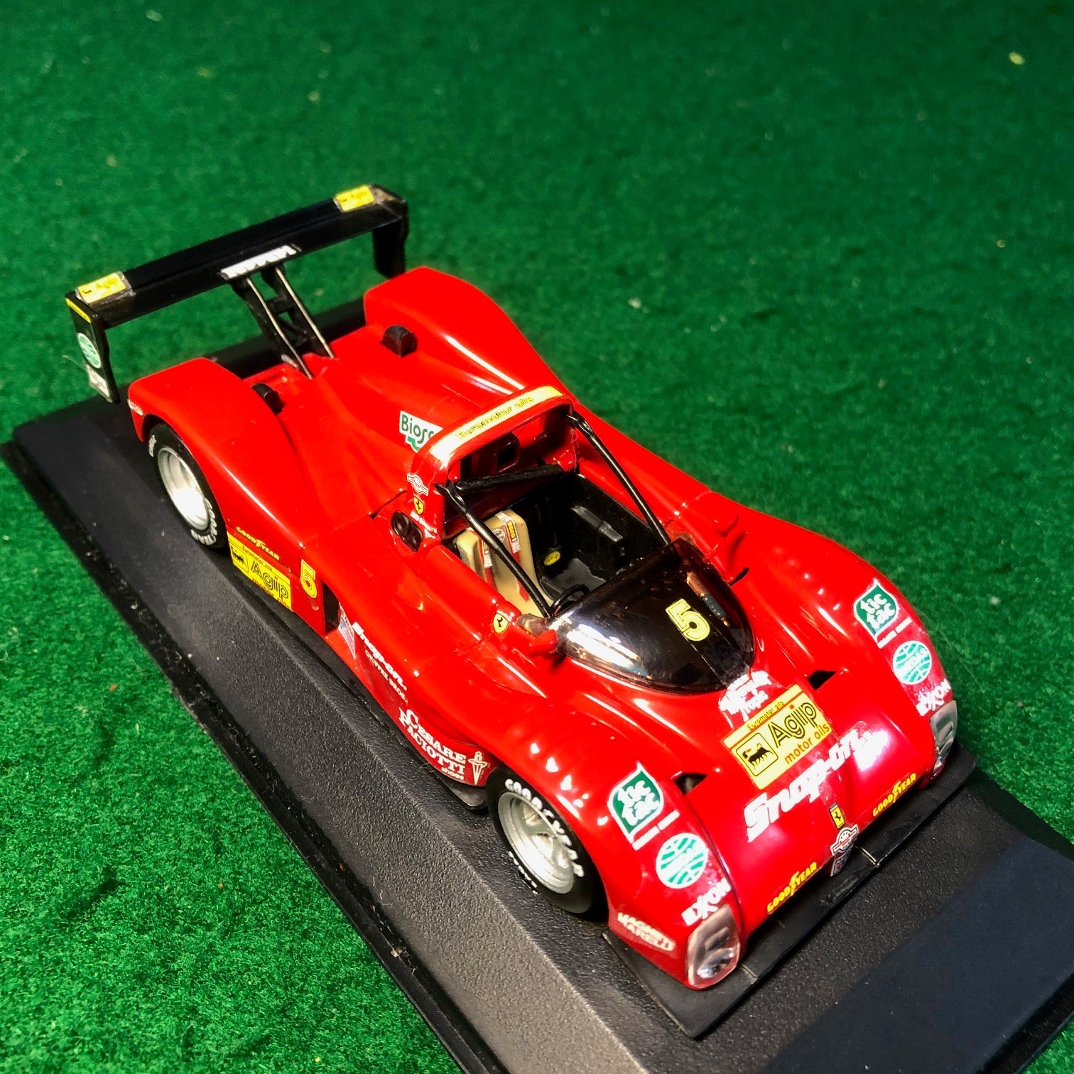 Ferrari 333 SP N 5 Baldi/Sigala by Minichamps 1:43 (947405)