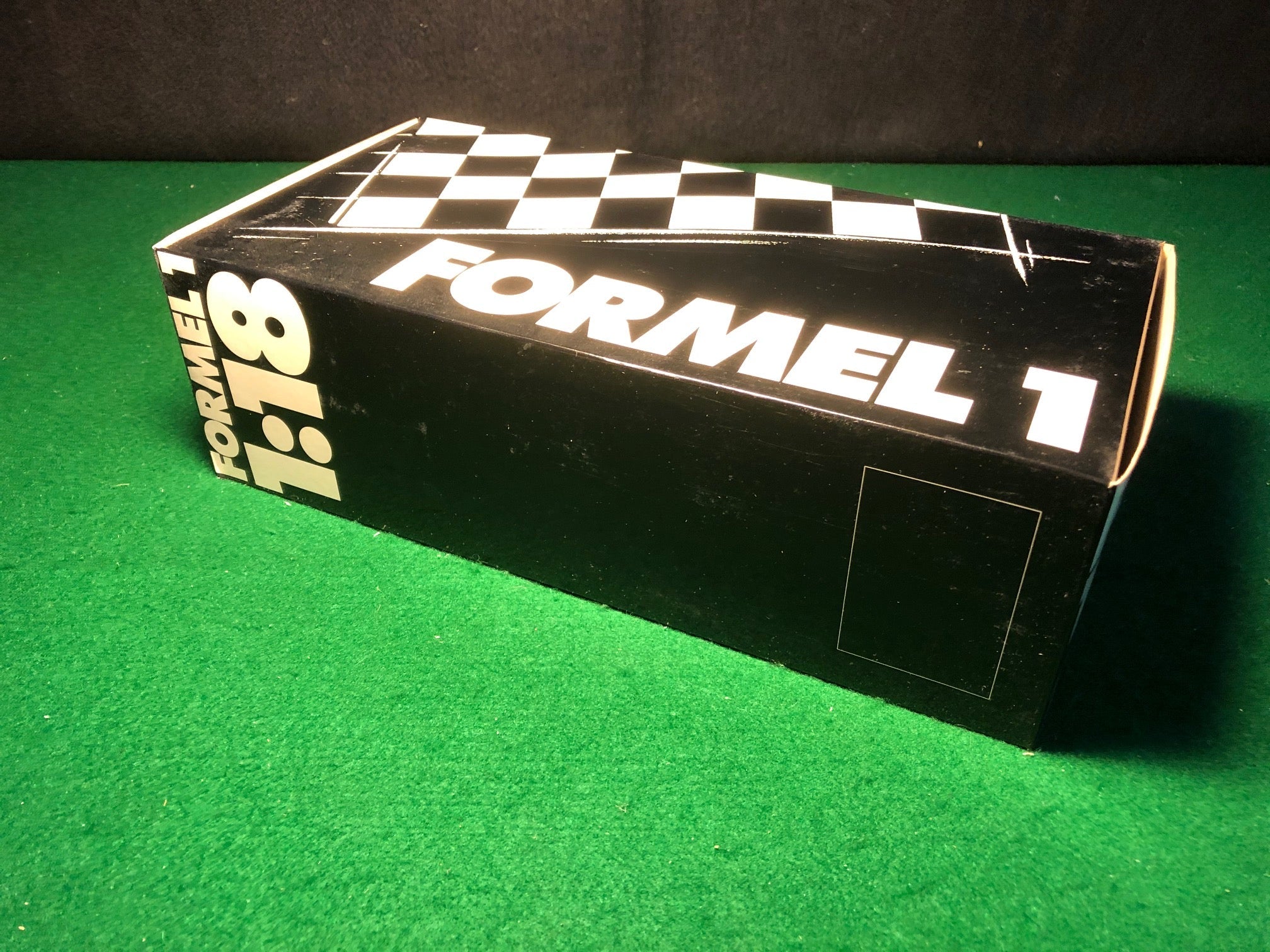 Ferrari 412T2 1994 F1 Gerhard Berger by Minichamps 1:18