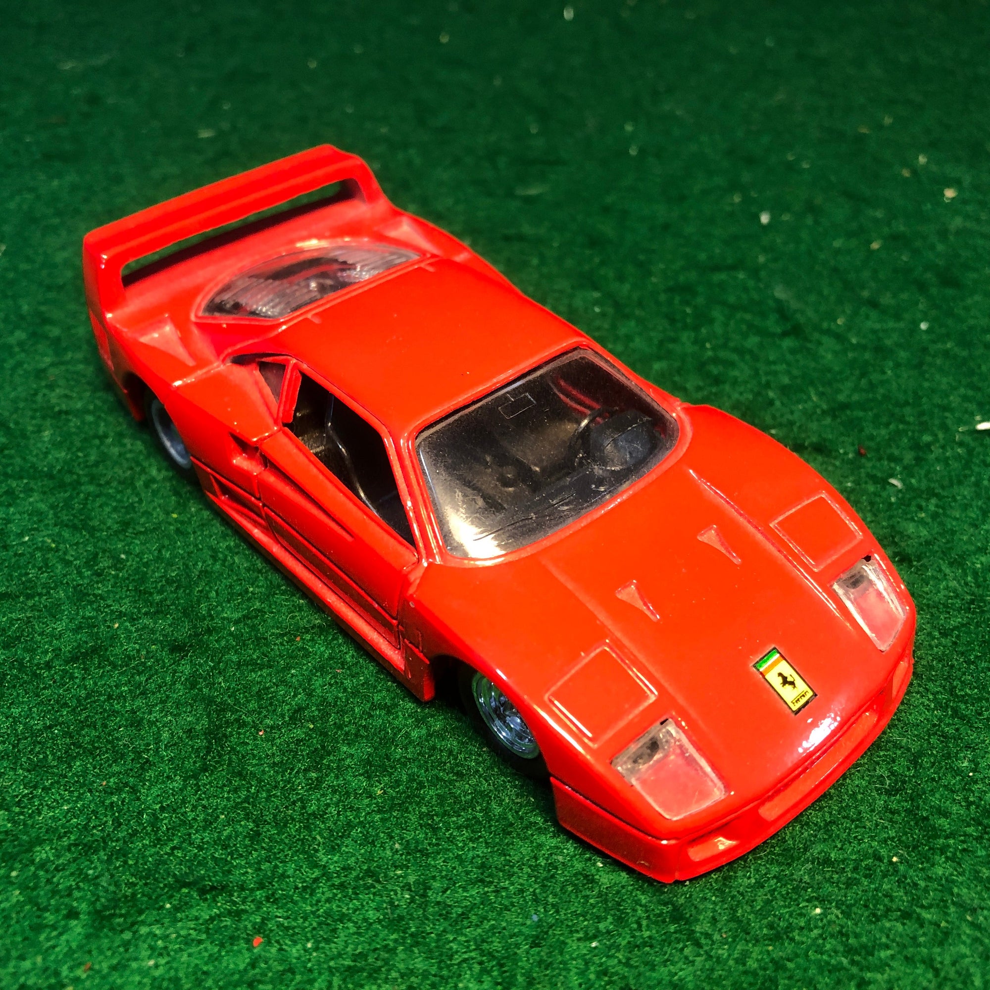Ferrari F40 Red Motorized by MC Toy 1:39 (No box)