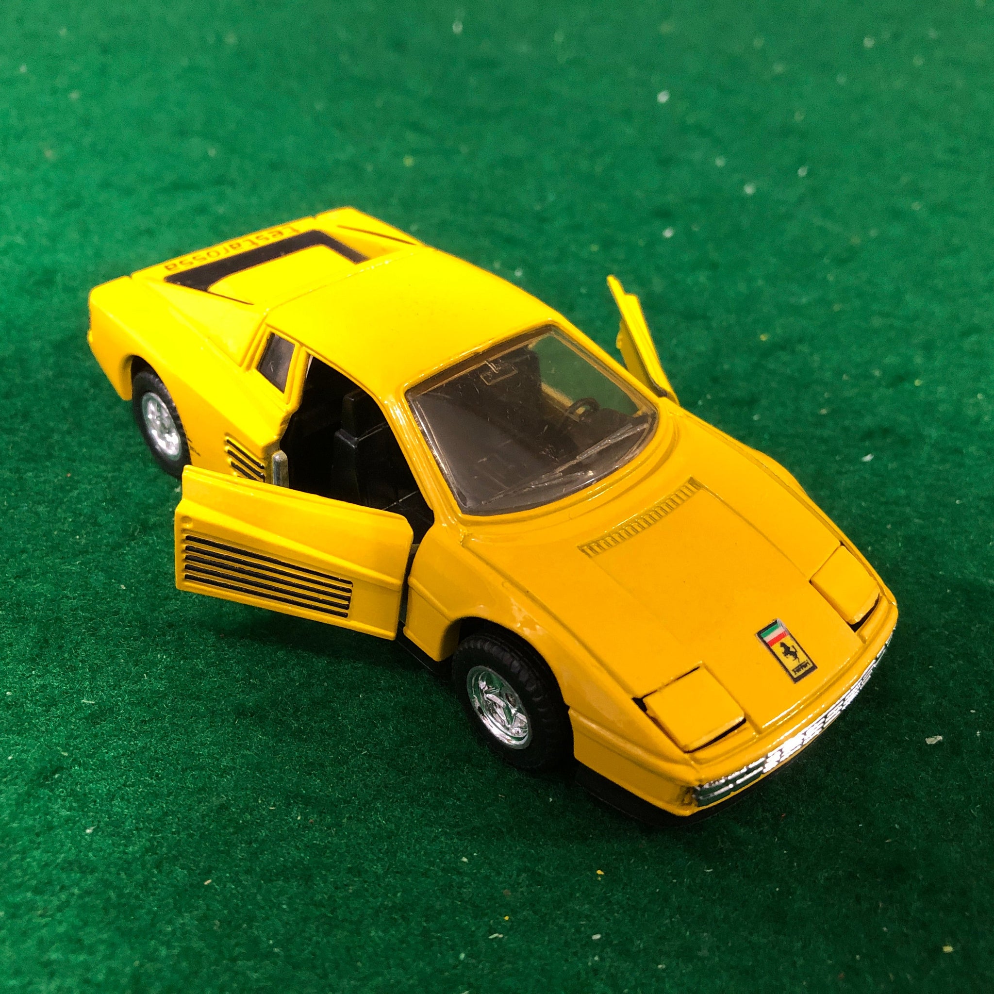 Ferrari Testarossa Yellow Motorized by MC Toy 1:39 (No box)