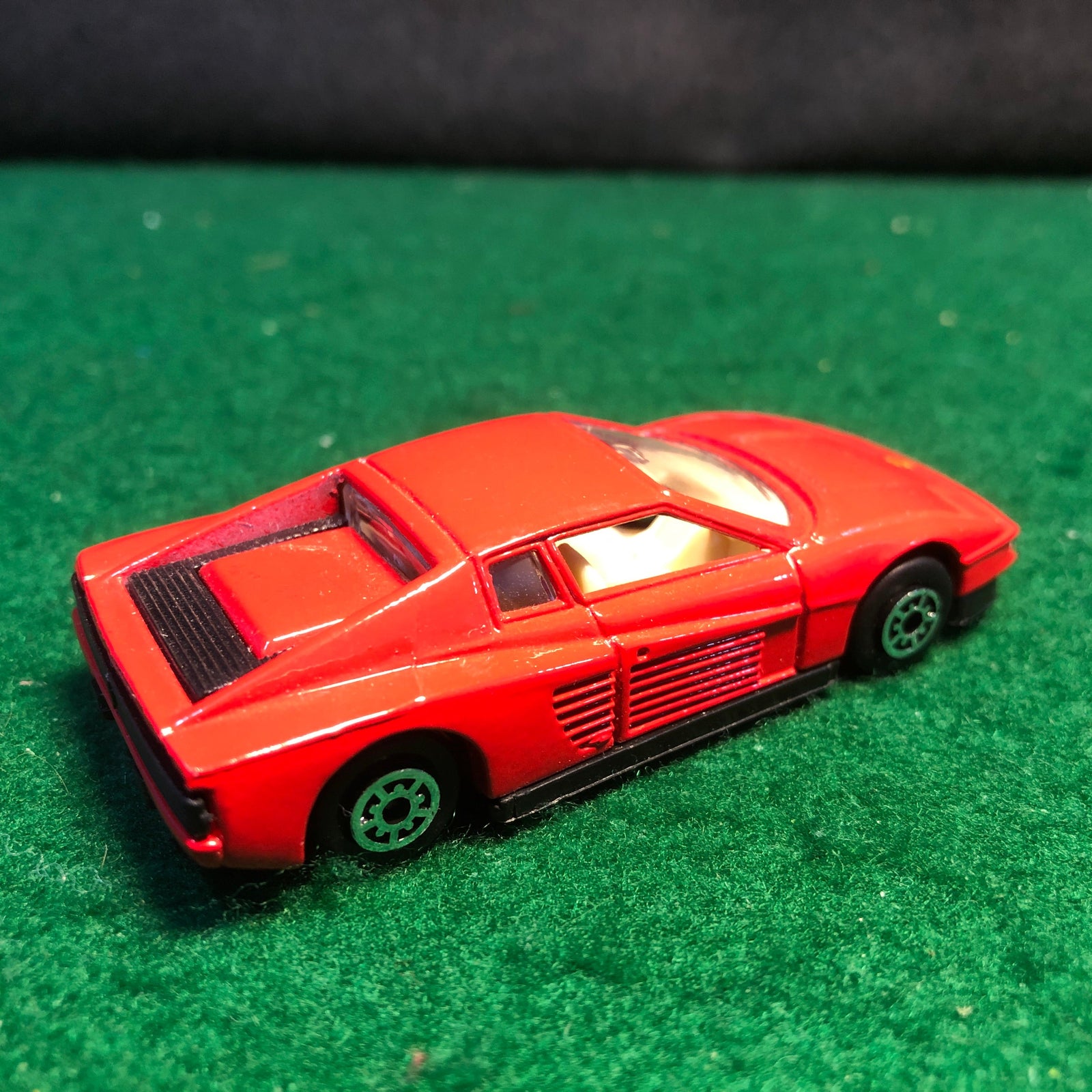 Ferrari Testarossa Red by MC Toy 1:60 (China)(No box)