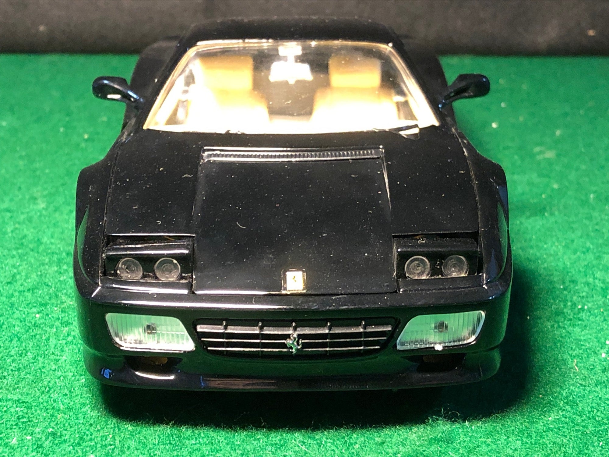 Ferrari 512 TR Black by Mira 1:18 (6177)(No box)