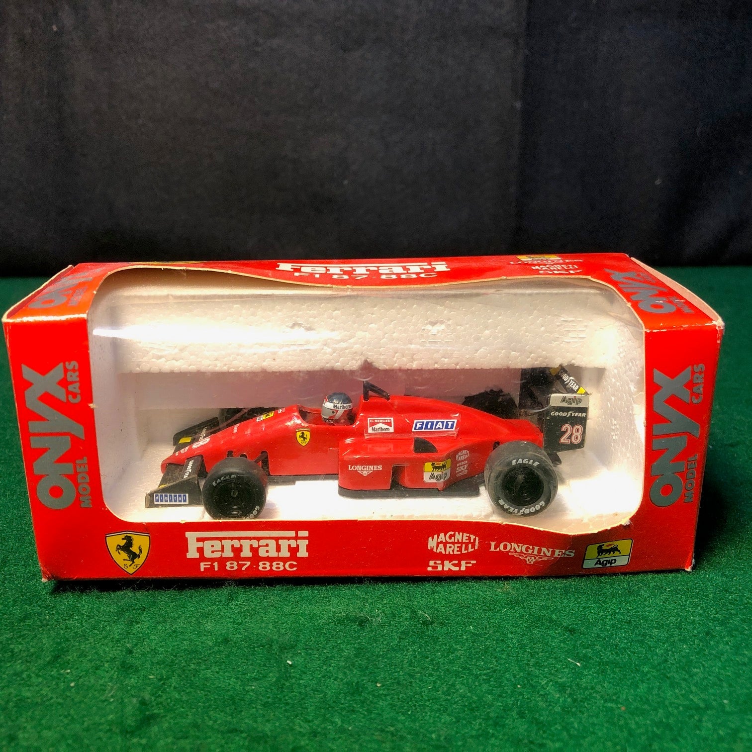 Ferrari F1 87-88C N 28 Gerhard Berger by Onyx 1:43 (006)