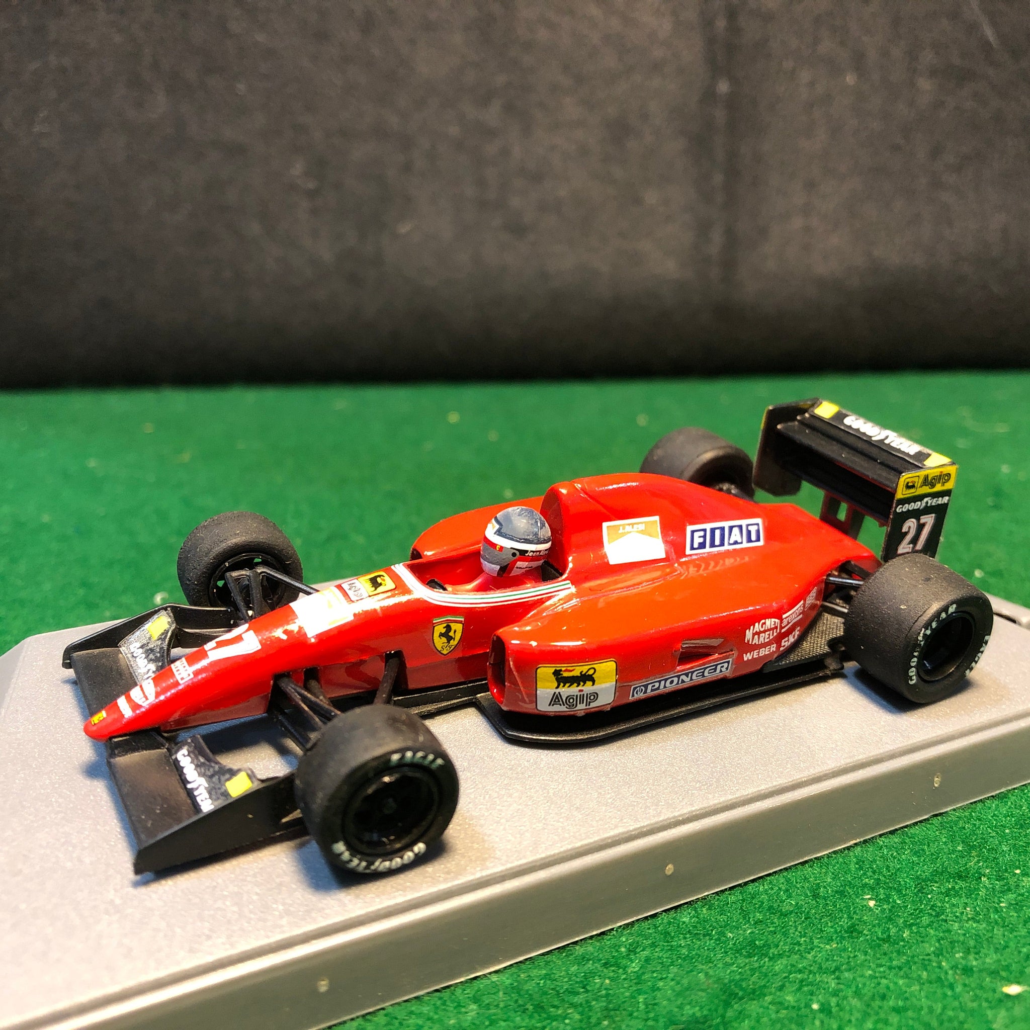 Ferrari F92A N 27 Jean Alesi by Onyx 1:43 (137)