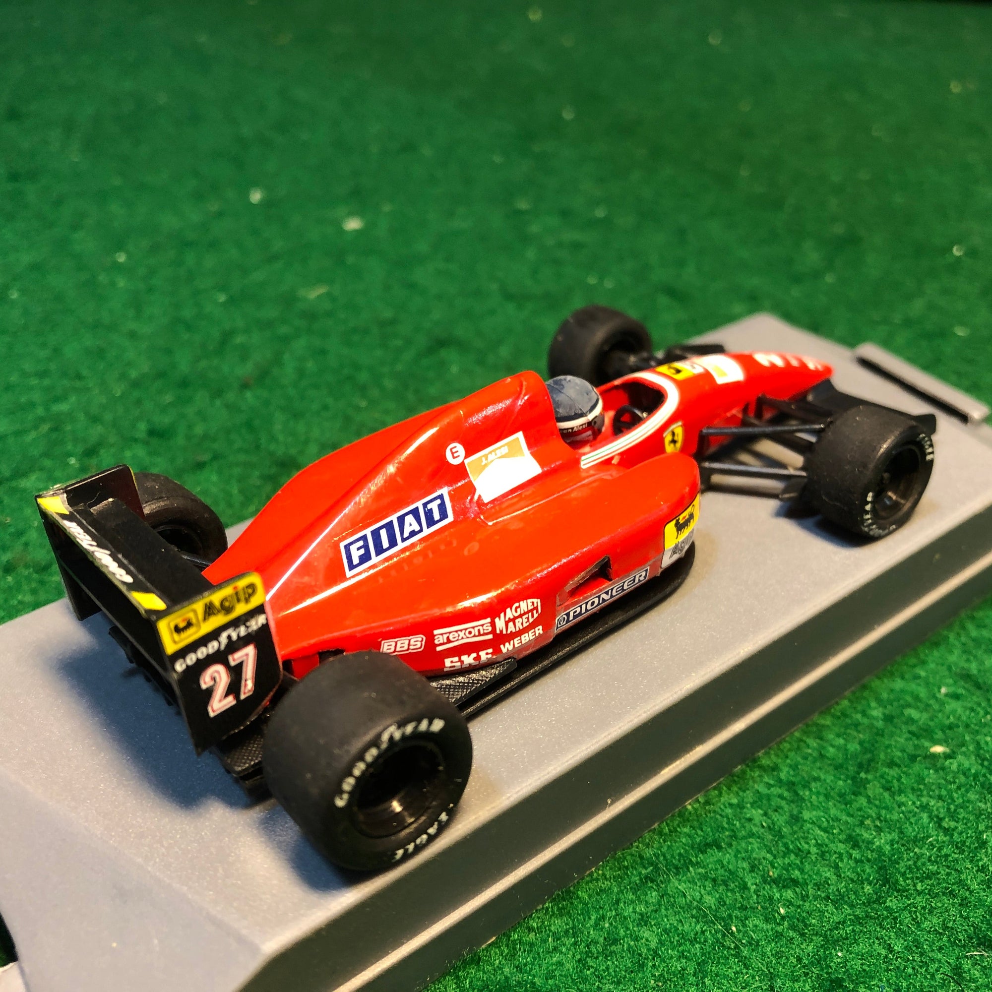 Ferrari F92A N 27 Jean Alesi by Onyx 1:43 (137)