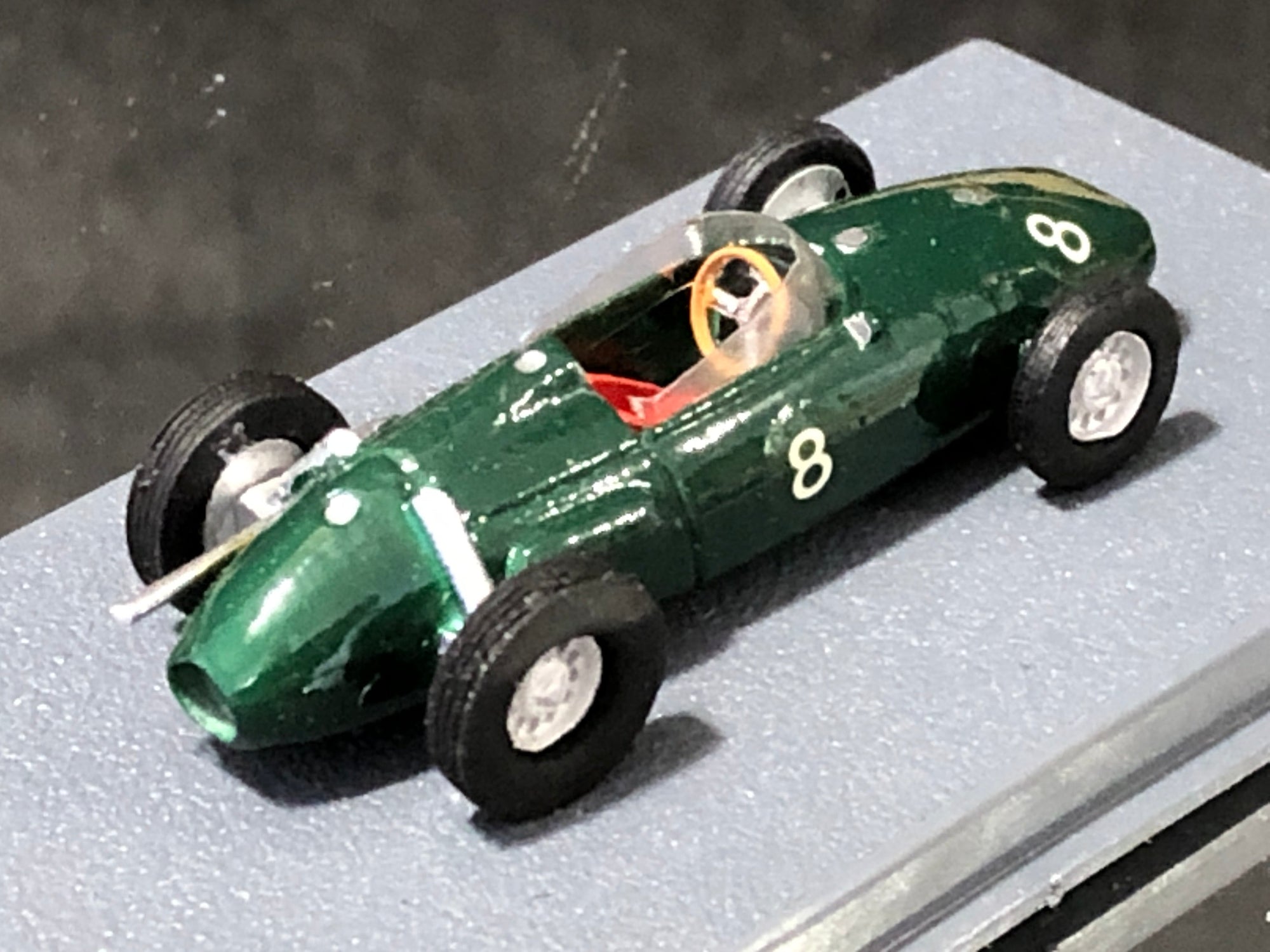 BRM P48 1960 N 8 by Bellini Piccolino 1:76 (GP08/F)(No box)