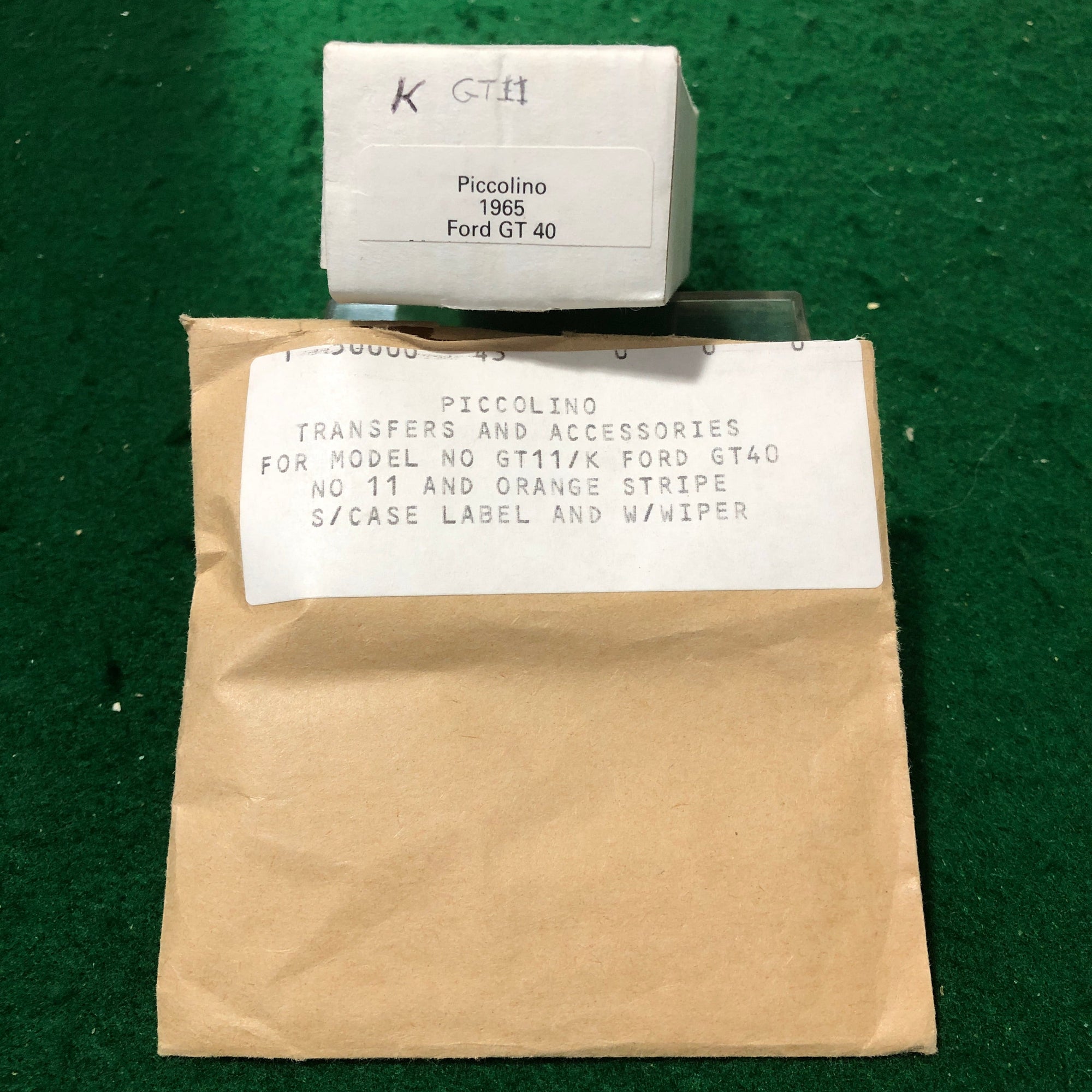 Ford GT 40 1965 N 11 Kit by Bellini Piccolino 1:76 (GT11/K)(w/Decals)(20)