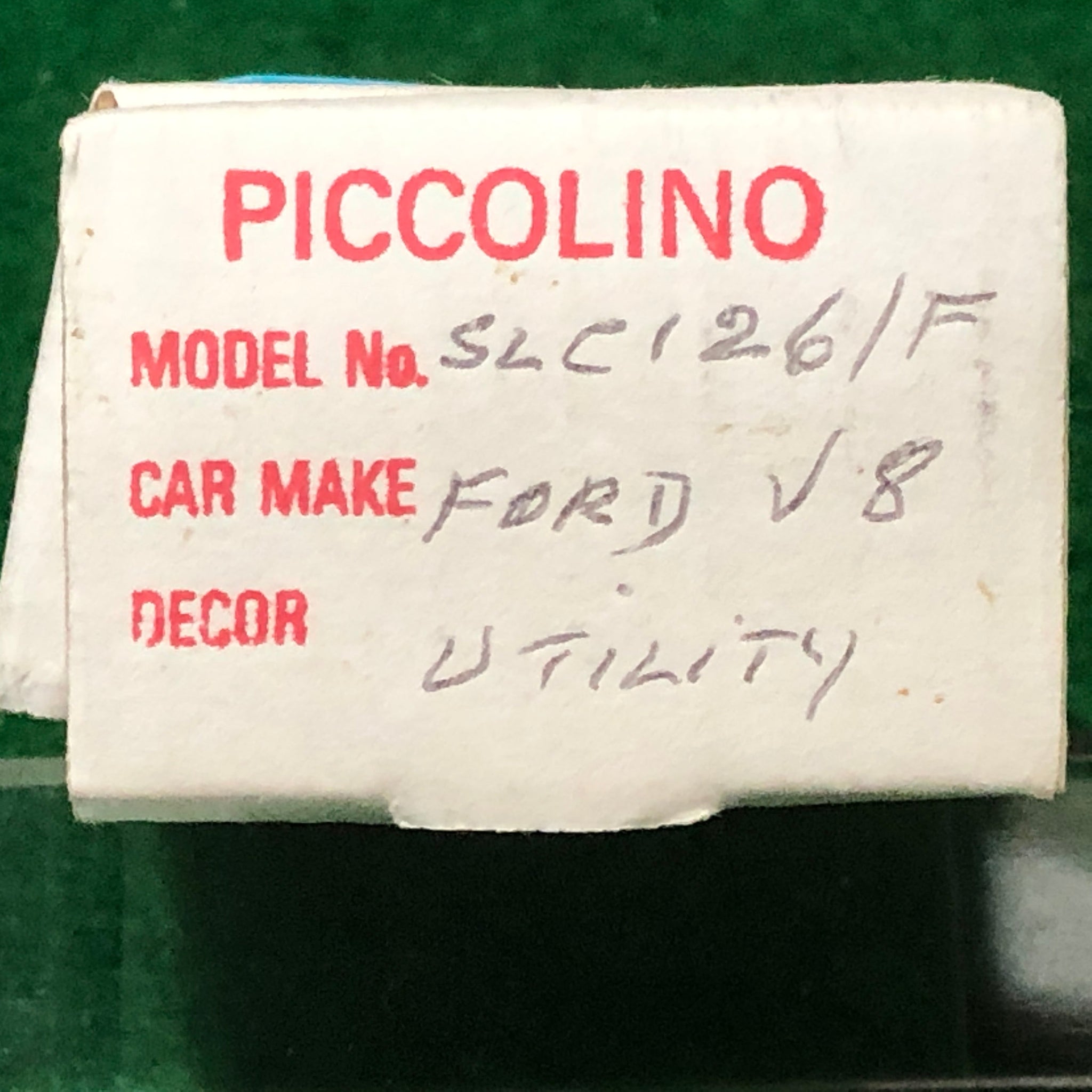 Ford V8 Beige Woody Utility Truck by Bellini Piccolino 1:76 (slc126/F)