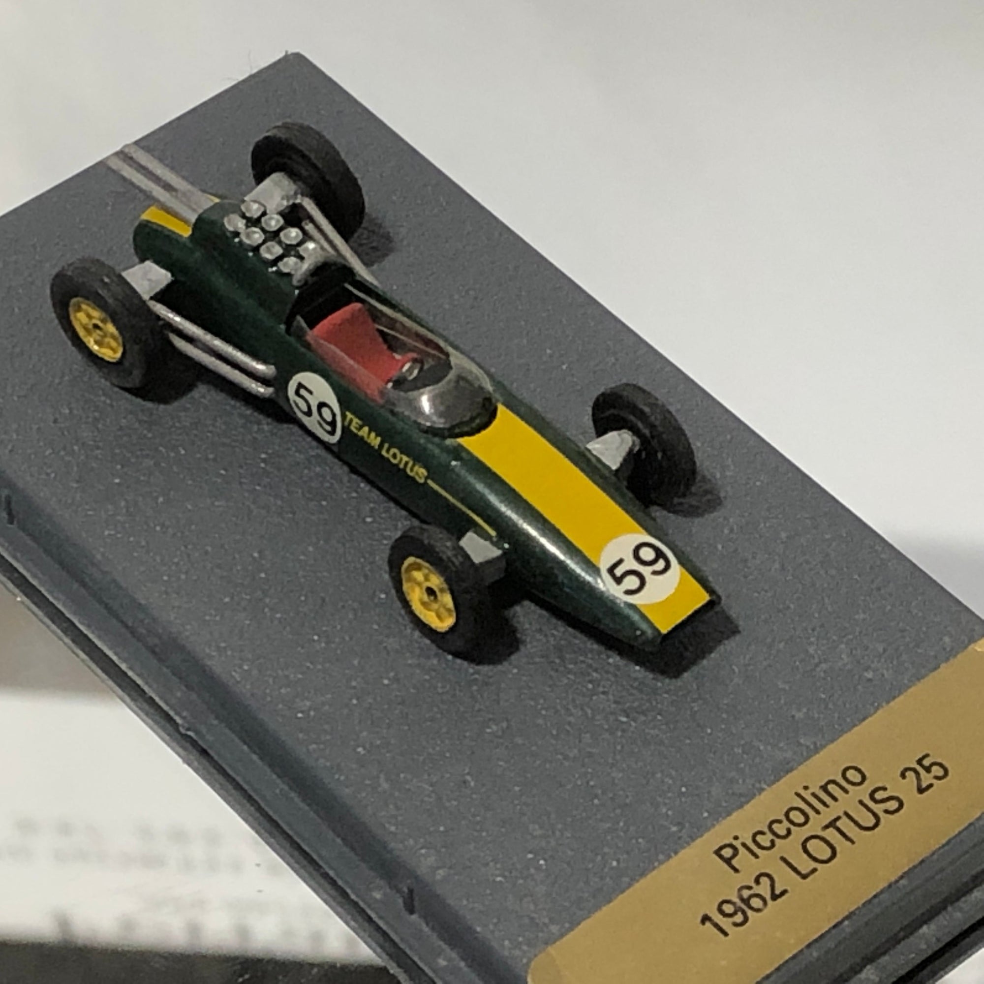 Lotus 25 N 59 1962 by Bellini Piccolino 1:76 (/F)(No box)