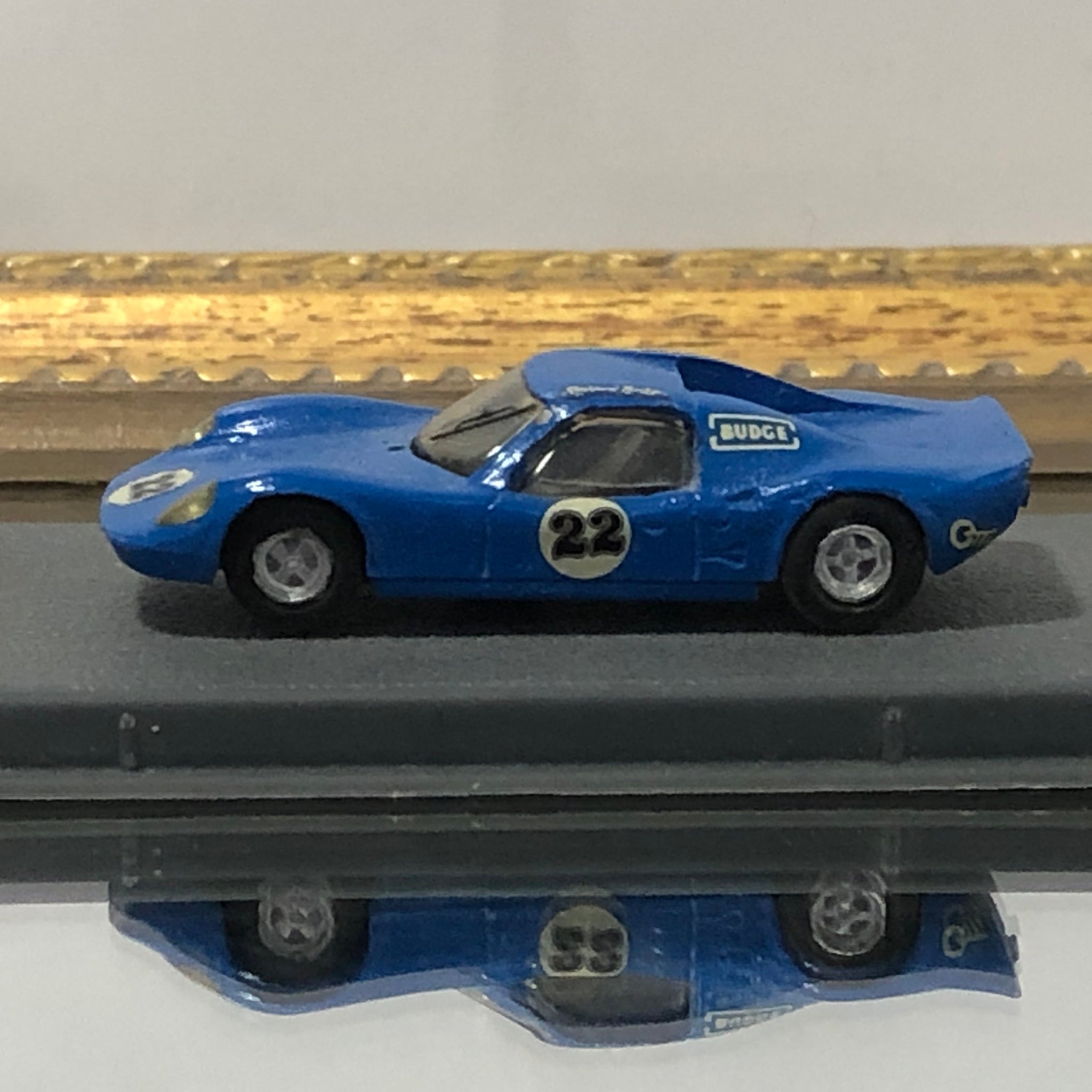 Chevron B8 N 22 1968 by Bellini Piccolino 1:76 (/F)(No box)