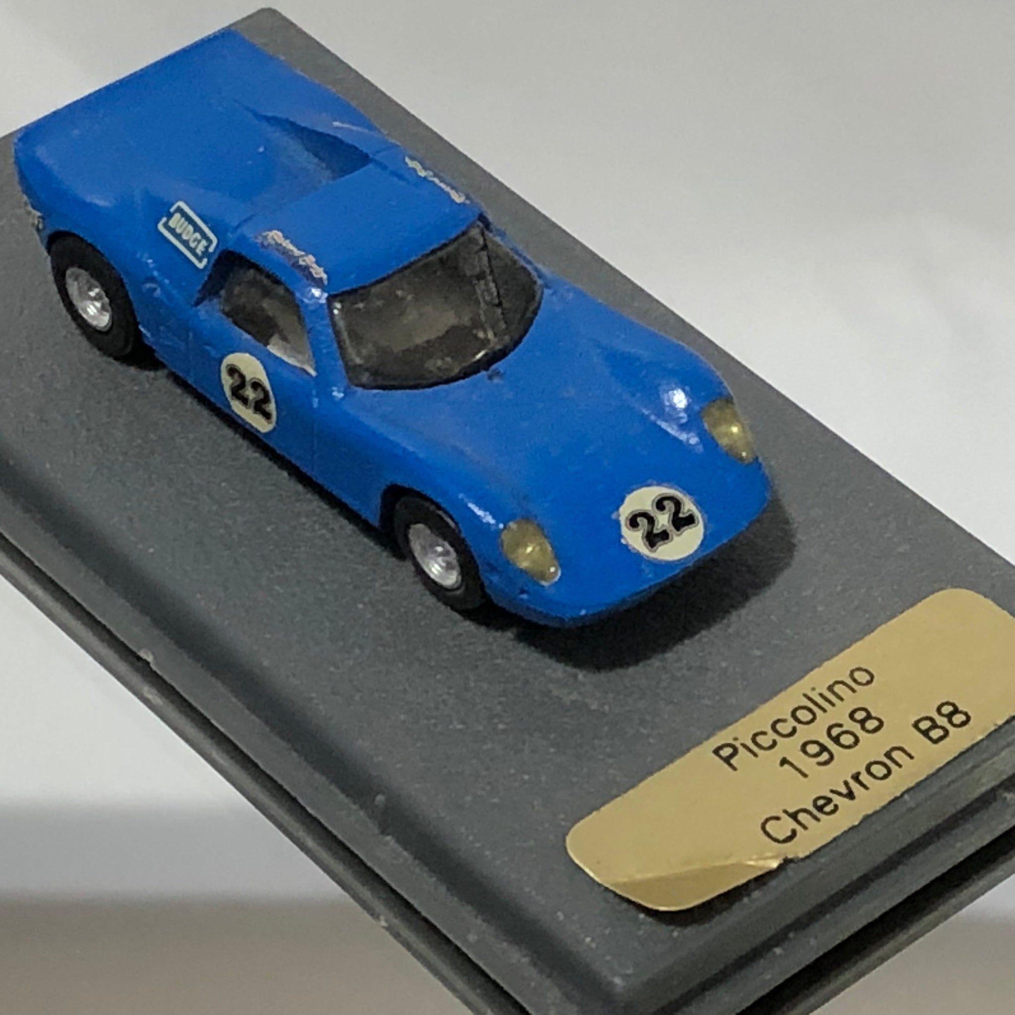 Chevron B8 N 22 1968 by Bellini Piccolino 1:76 (/F)(No box)