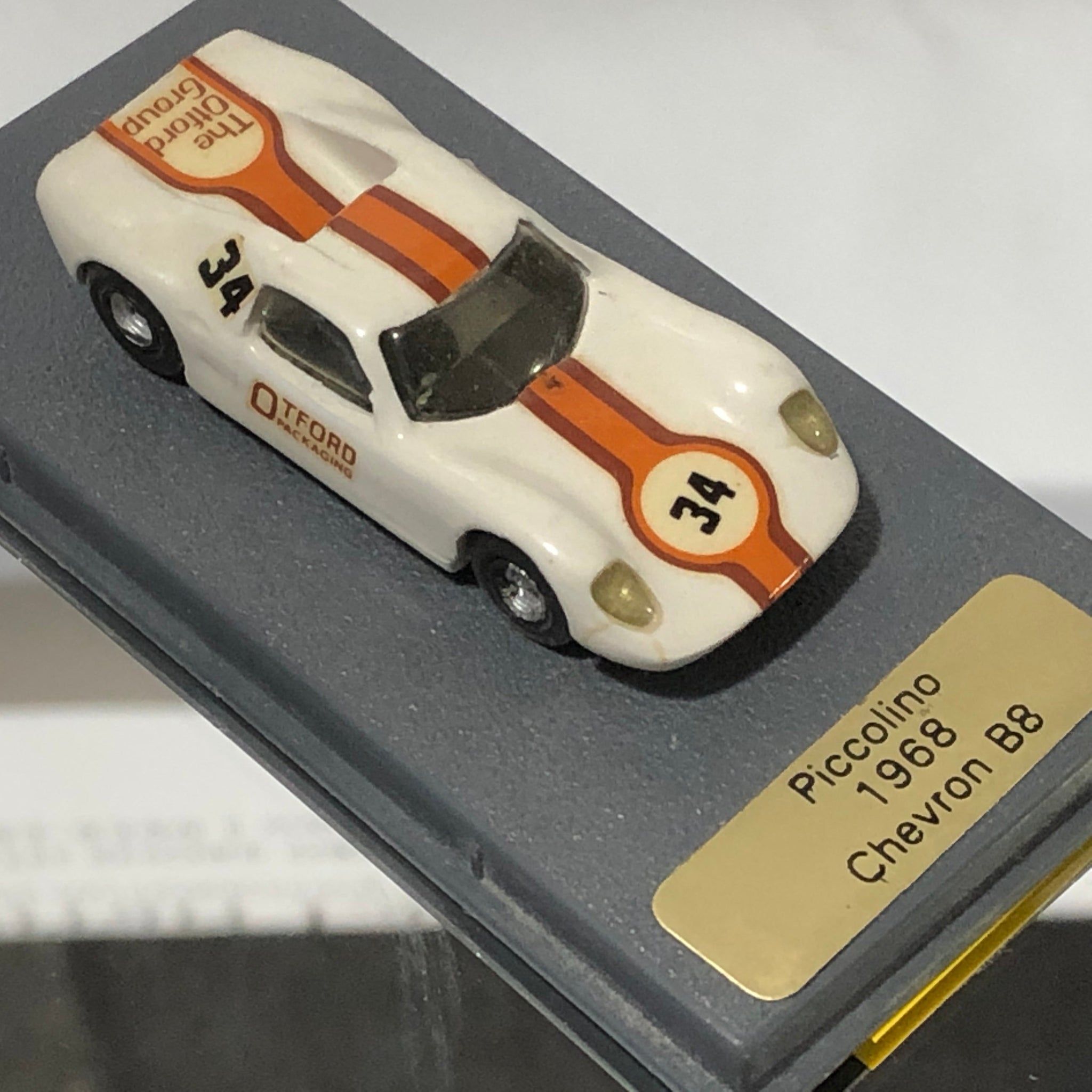 Chevron B8 N 34 1968 by Bellini Piccolino 1:76 (/F)(No box)