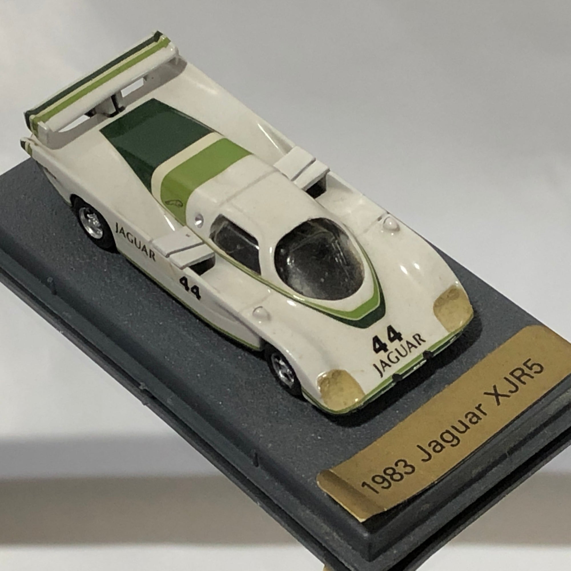 Jaguar XJR5 N 44 1983 by Bellini Piccolino 1:76 (/F)(No box)