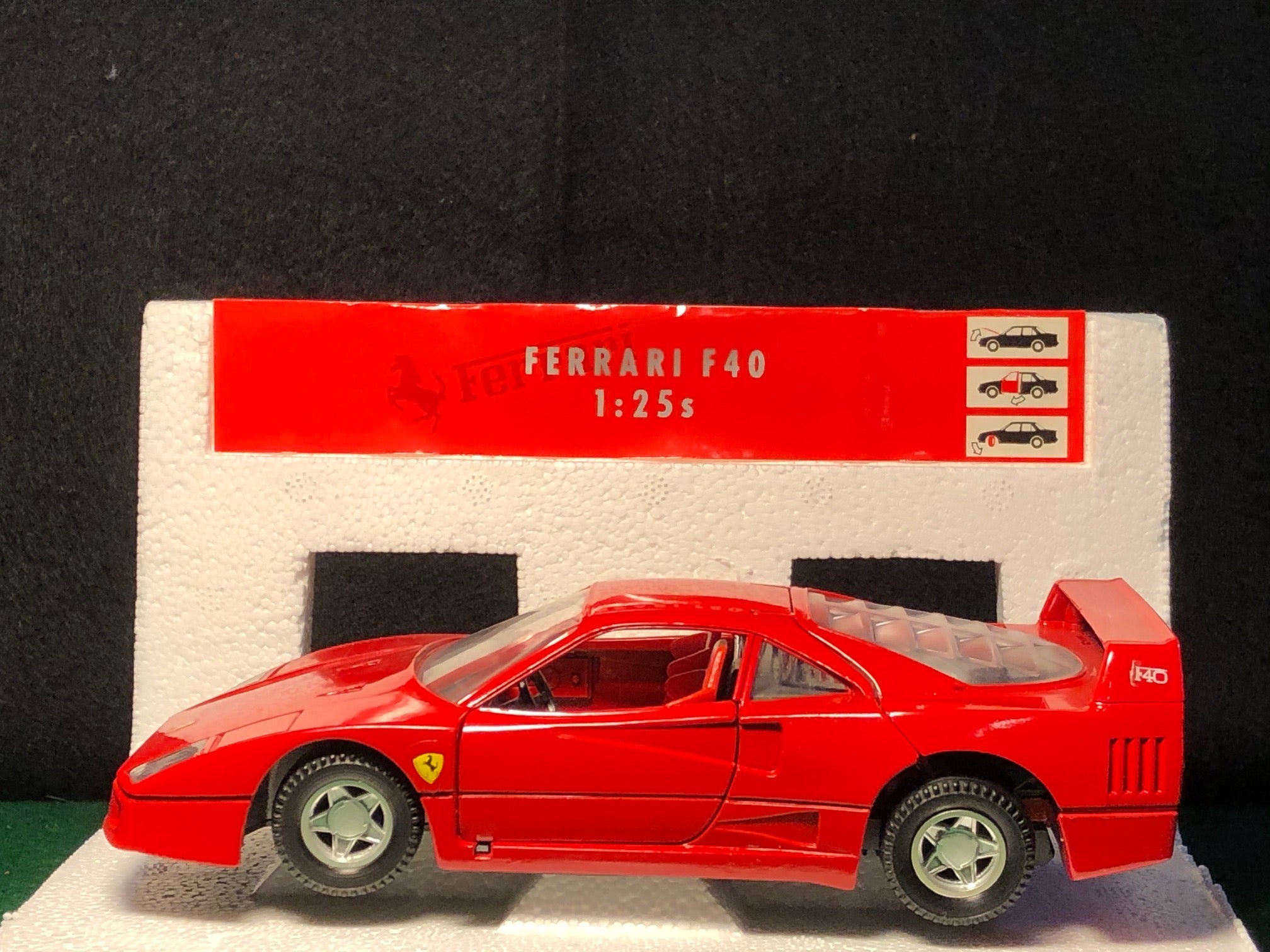 Ferrari F40 Red by Tonka - Polistil 1:25
