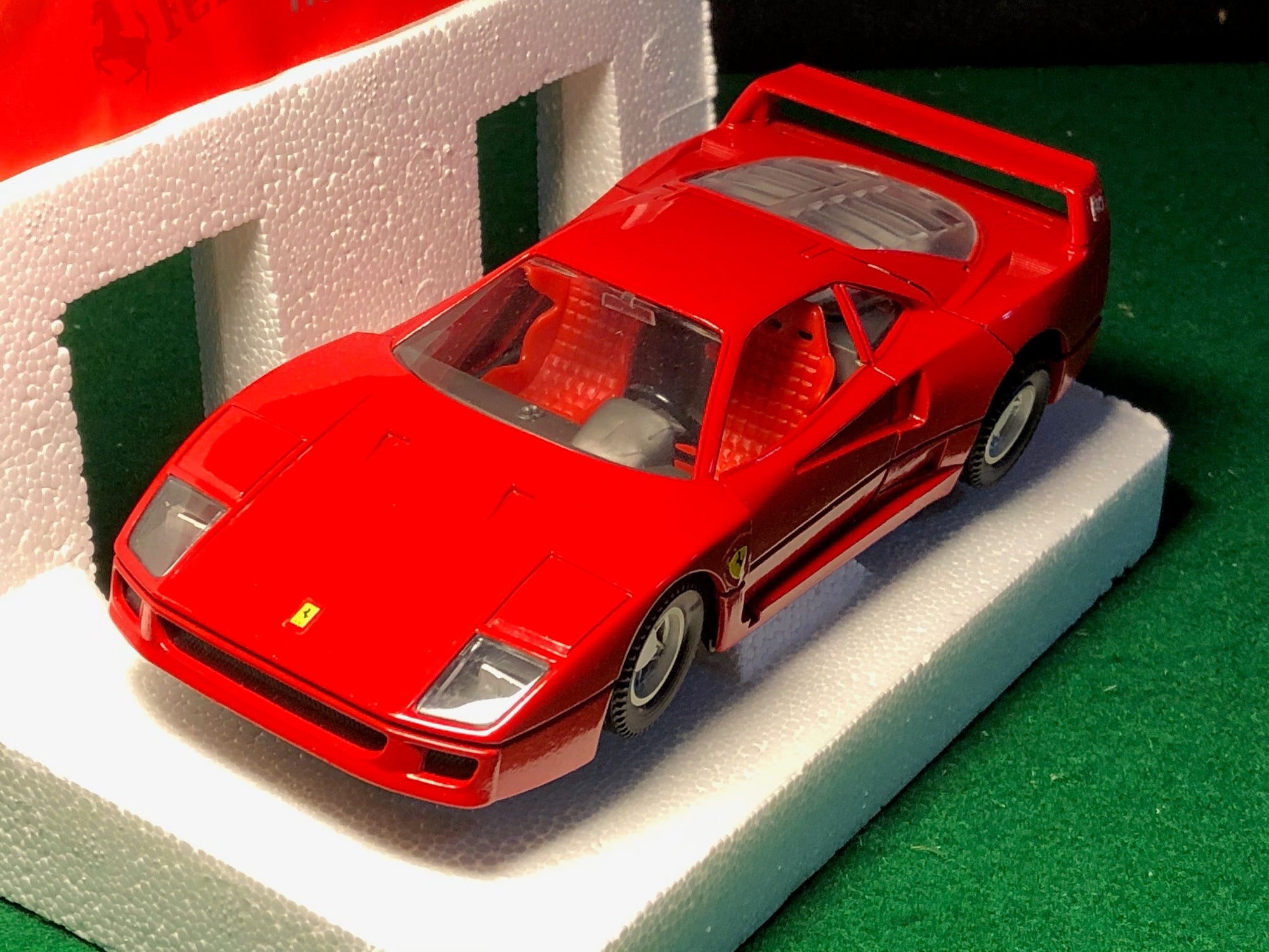 Ferrari F40 Red by Tonka - Polistil 1:25