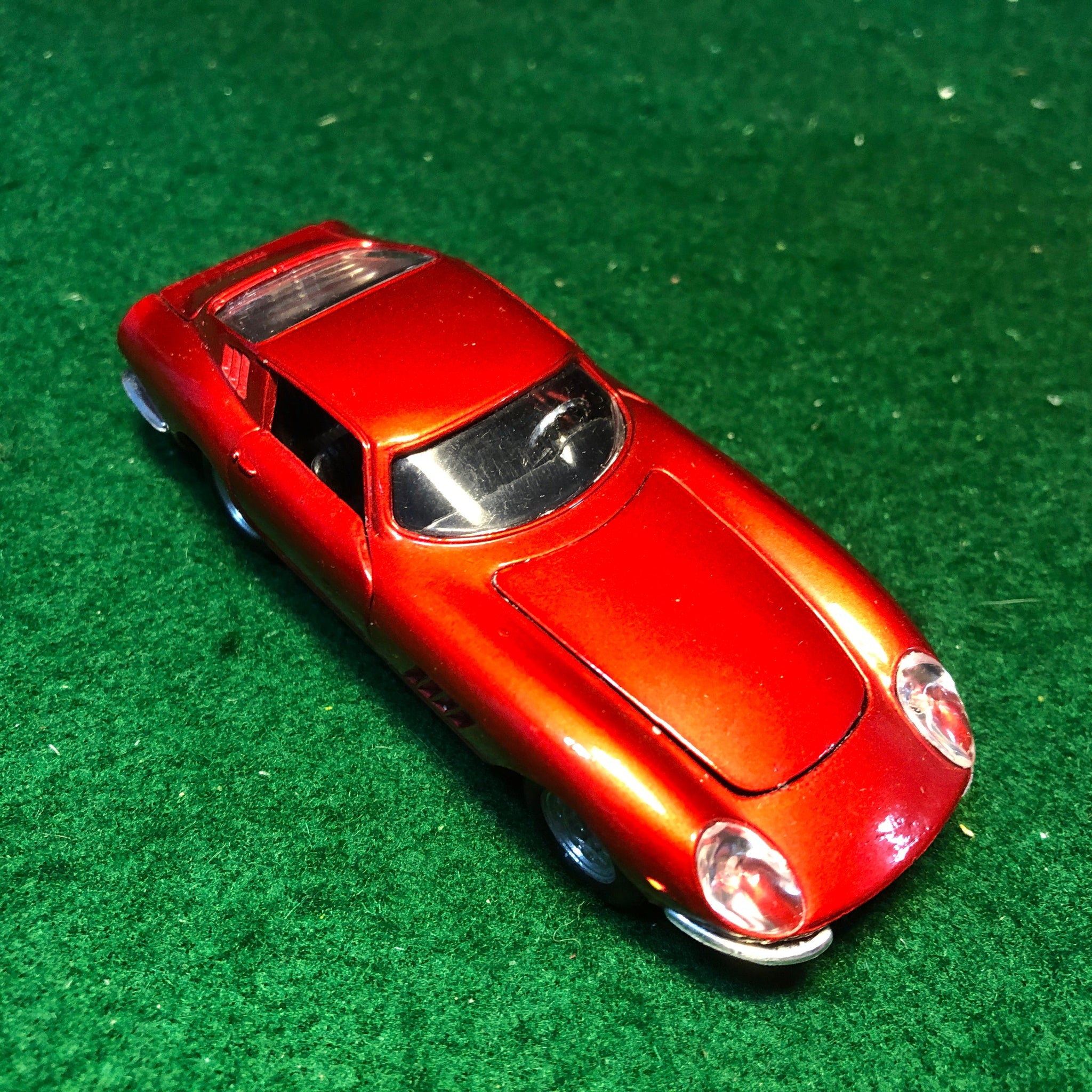 Ferrari 275 GTB/4 Red by Politoys 1:43 (540)