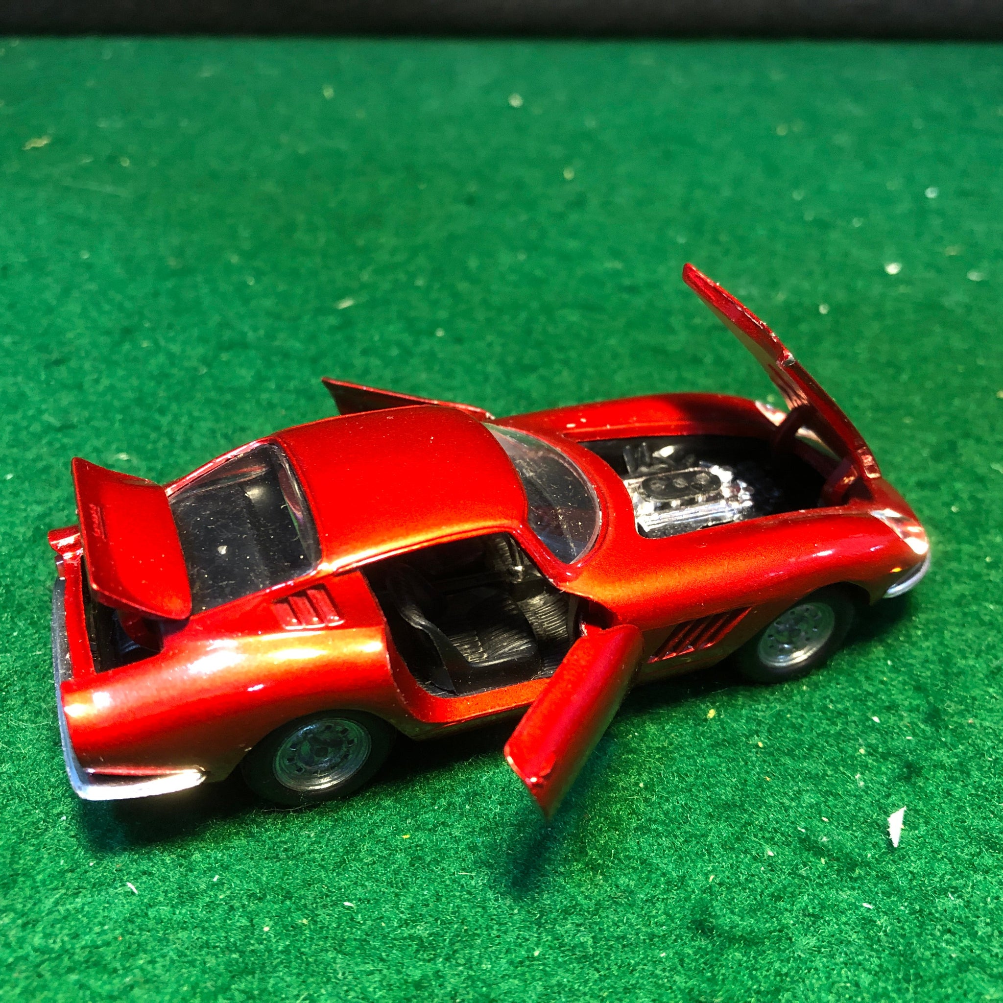 Ferrari 275 GTB/4 Red by Politoys 1:43 (540)