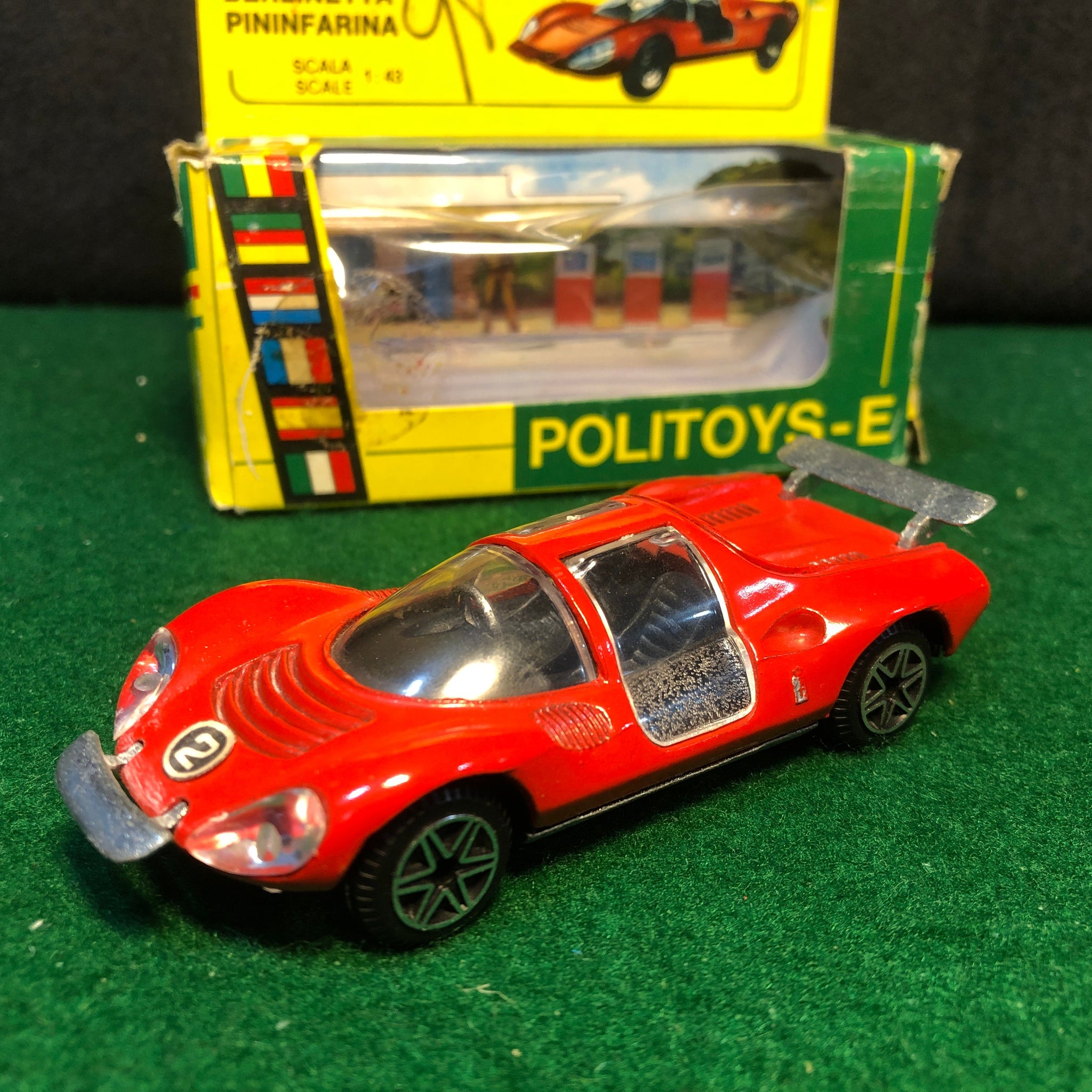 Ferrari Dino 206 Sport Red by Politoys 1:43 (589)(Ruote Zero)