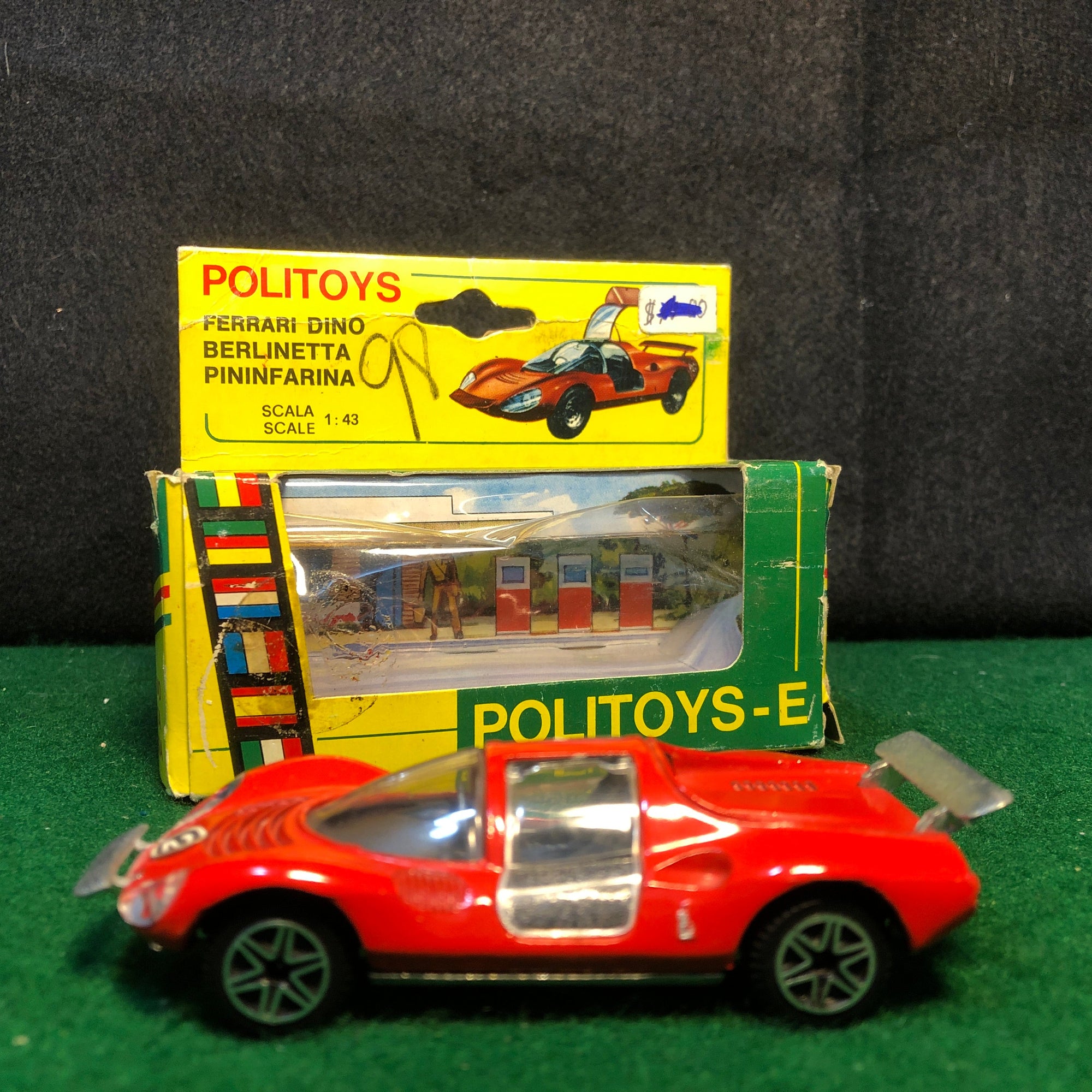 Ferrari Dino 206 Sport Red by Politoys 1:43 (589)(Ruote Zero)