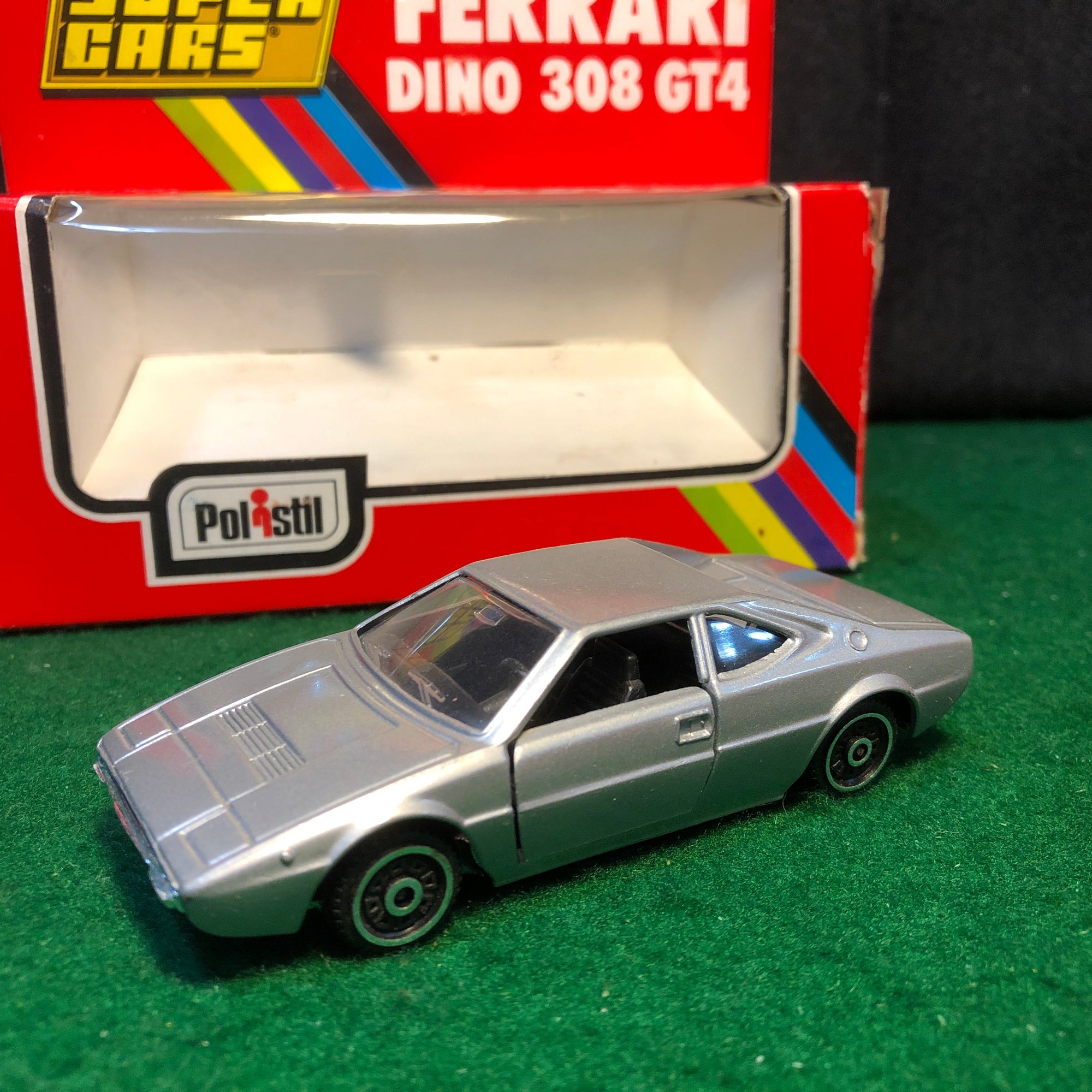 Ferrari 308 GT4 Dino 2+2 Silver by Polistil 1:43 (CE58)