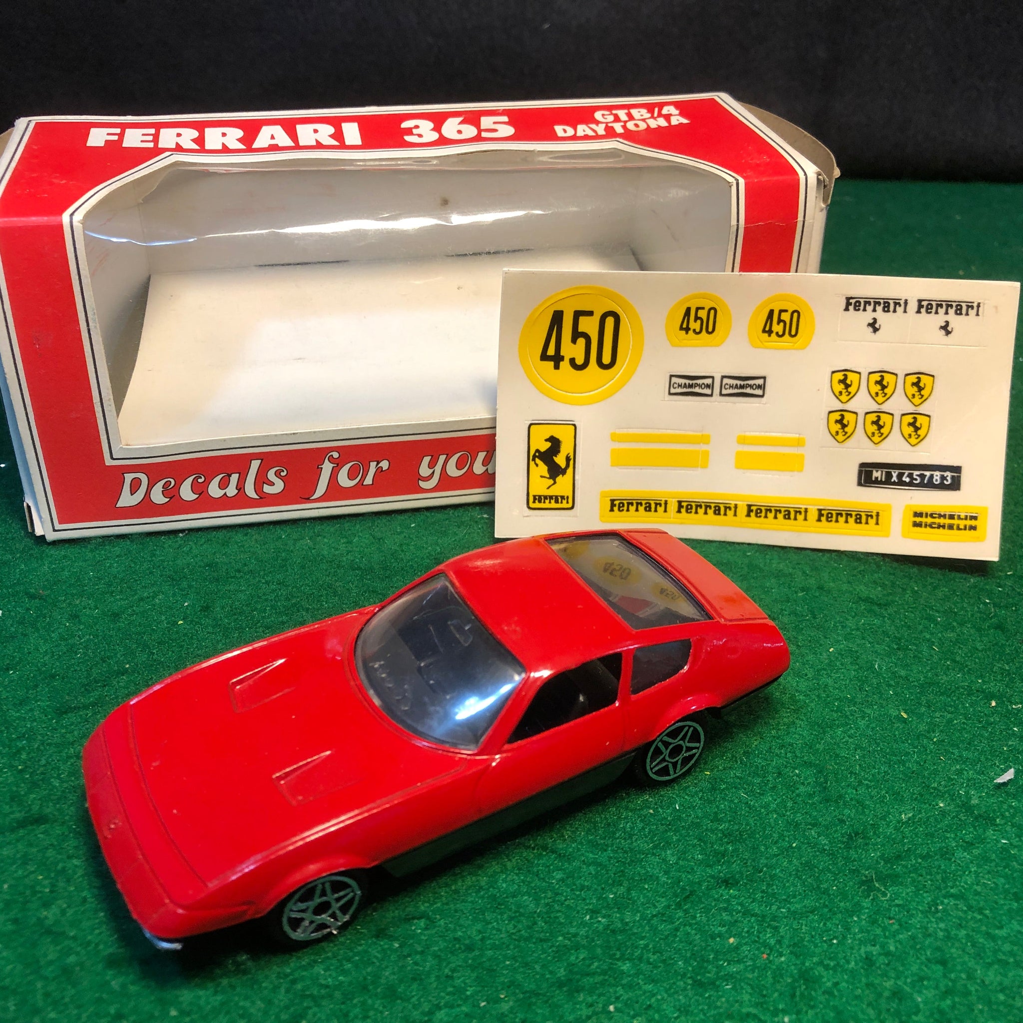 Ferrari 365 GTB/4 Daytona Red Racing N 450 by Polistil 1:40 (E2002)