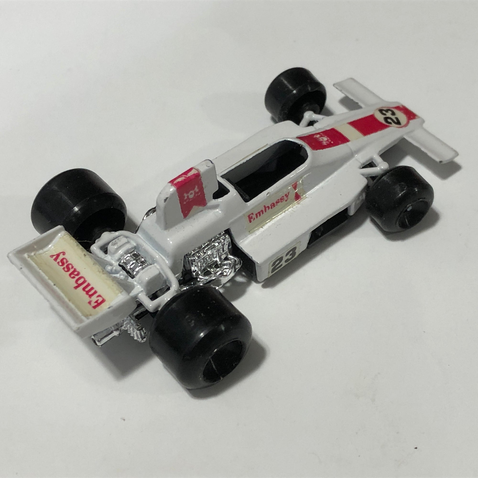 Lola t370 Embassy Hill N 23 by Polistil 1:64 (RJ9)