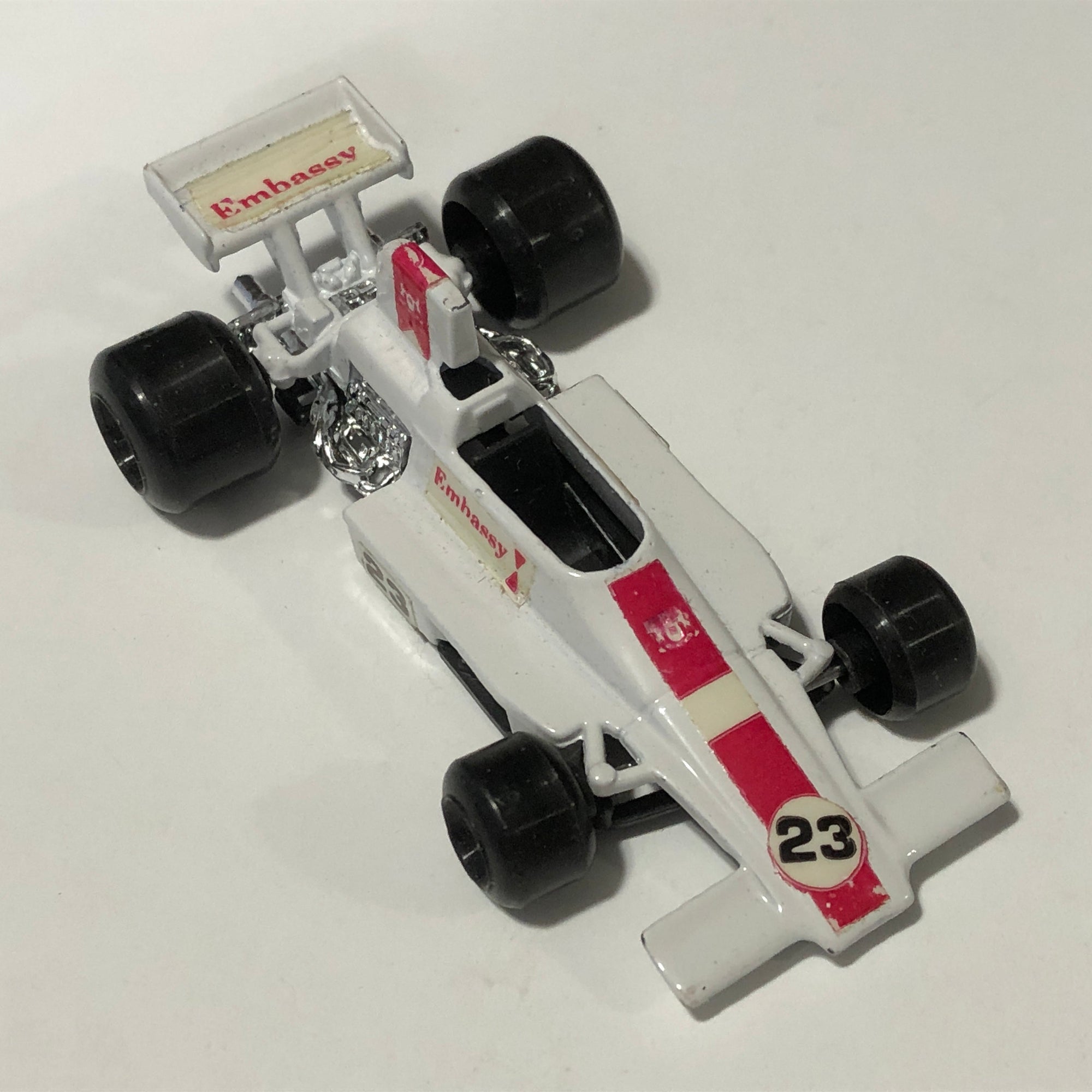 Lola t370 Embassy Hill N 23 by Polistil 1:64 (RJ9)