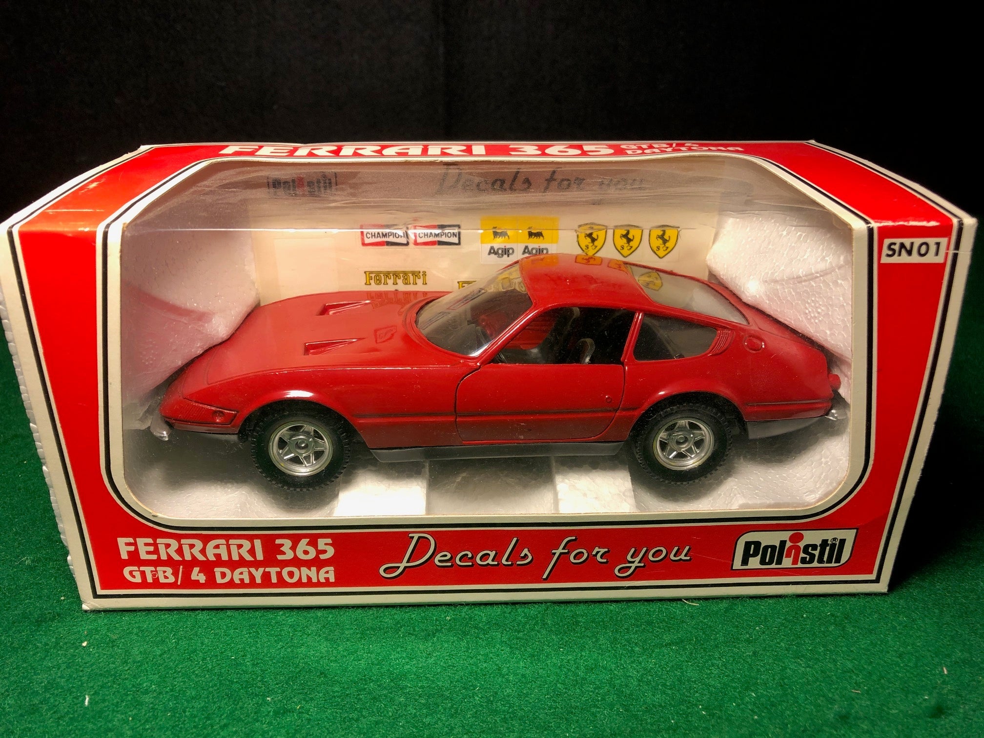 Ferrari 365 GTB/4 Daytona Red by Polistil 1:25 (SN01)