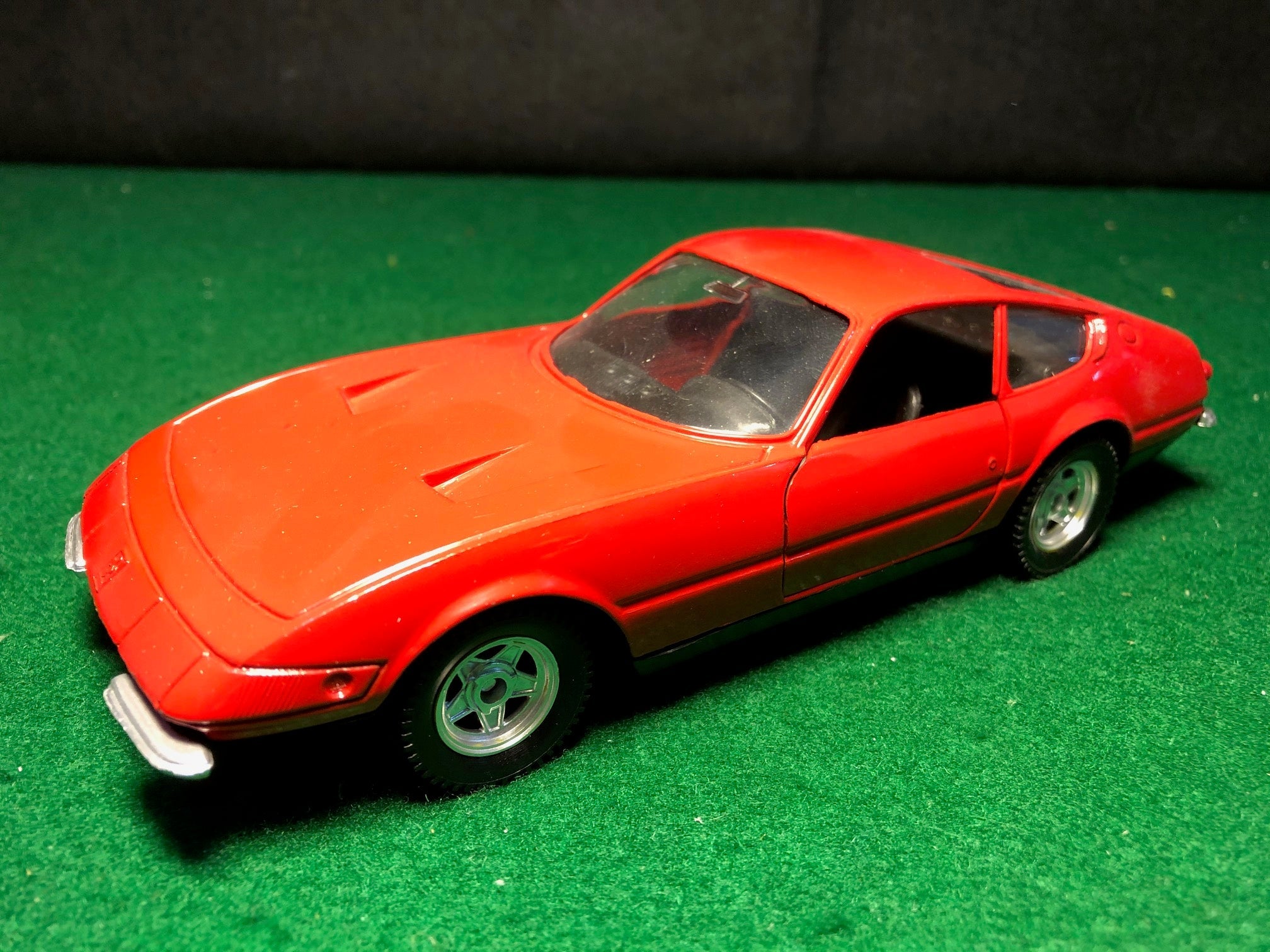 Ferrari 365 GTB/4 Daytona Red by Polistil 1:25 (SN01)