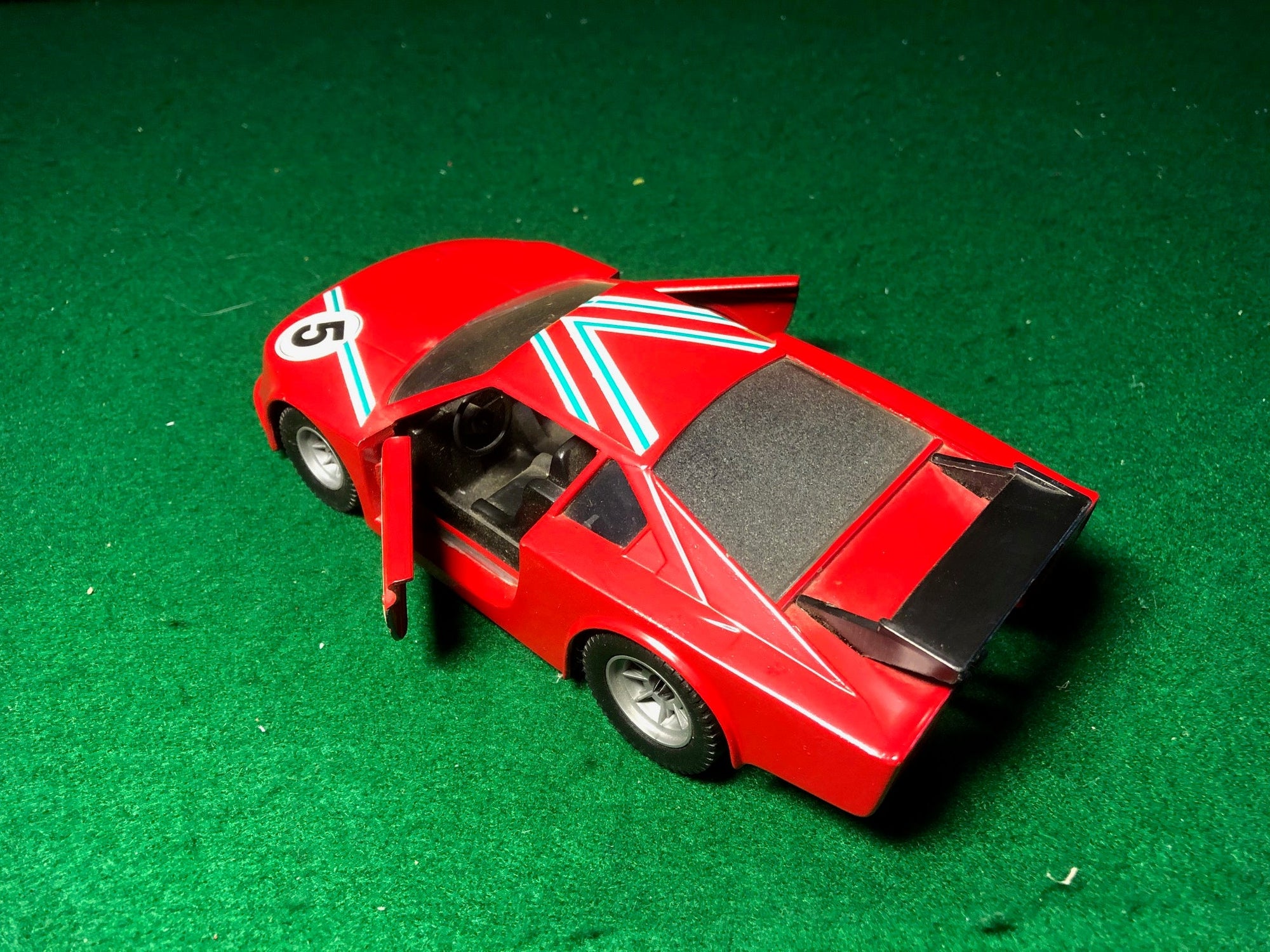 Ferrari 308 GTB 4 Turbo N 5 Red by Polistil 1:25 (SN34)(No box)