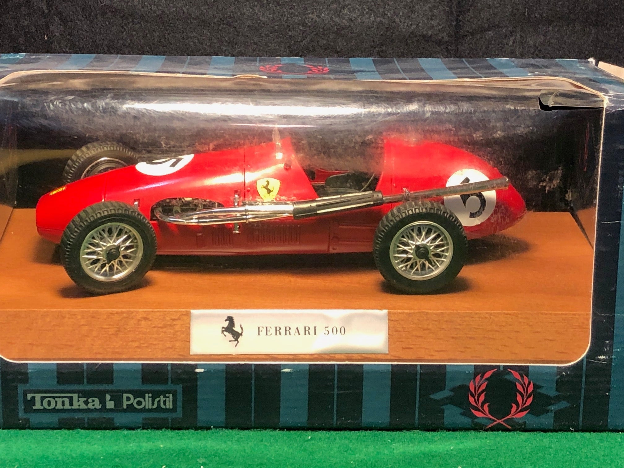 Ferrari 500 F2 World Champion N 5 Wood Base by Polistil 1:16 (TG19)